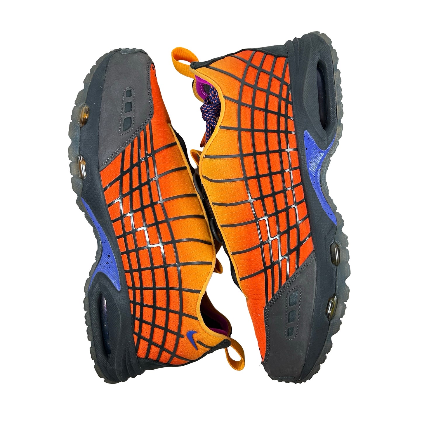 HF3286 700 Nike Air Max Sunder SP Kids of Immigrants Sunrise [USED] - 10 M (Used)