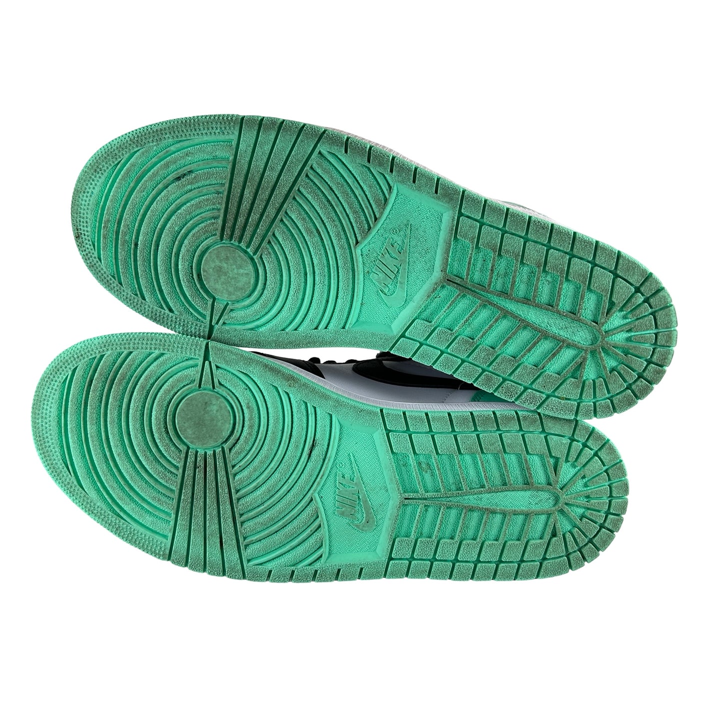 DZ5485 130 Jordan 1 Retro High OG Green Glow [USED] - 10.5 M (Used)