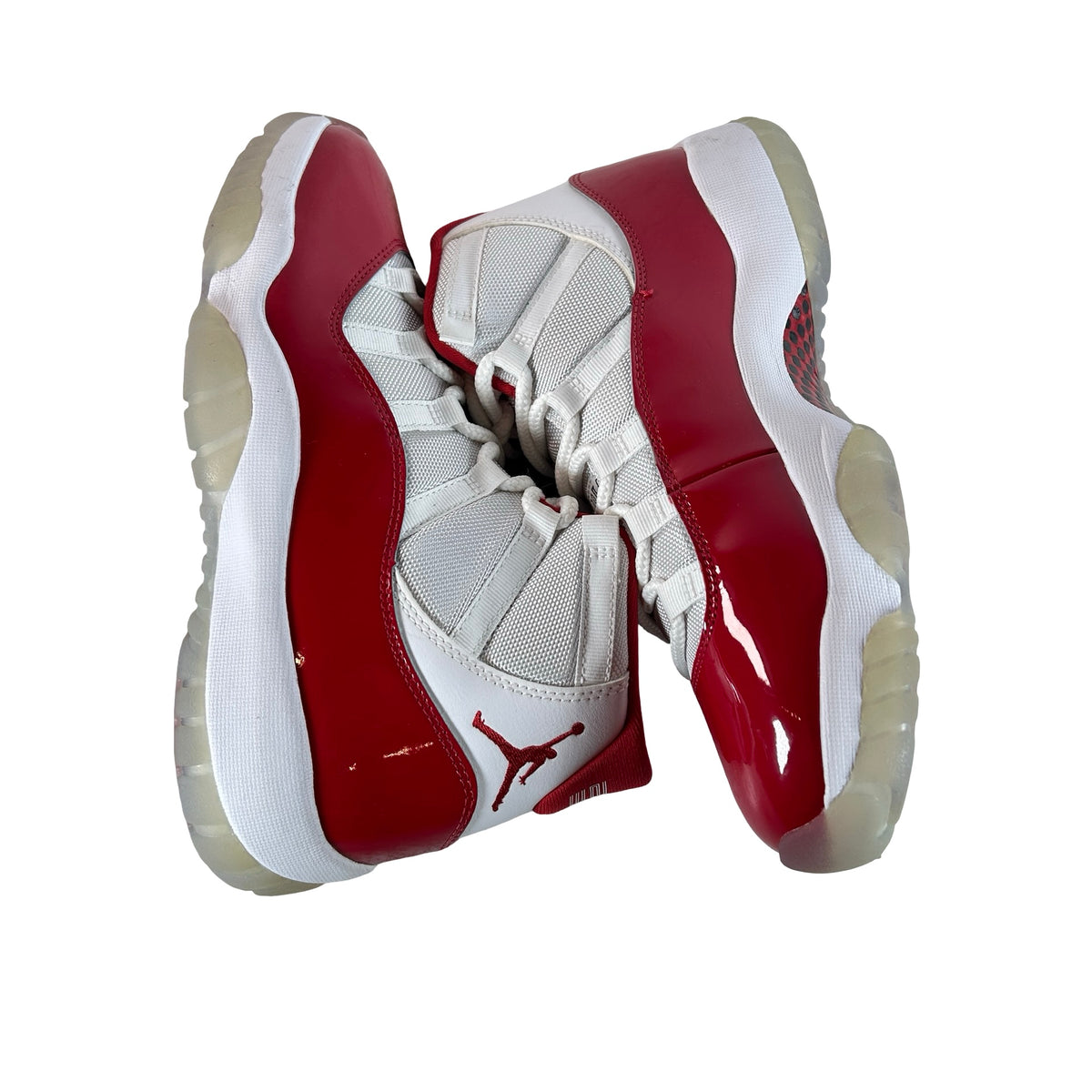 CT8012 116 Air Jordan 11 Retro Cherry (2022) - 9 M (Yellowing)