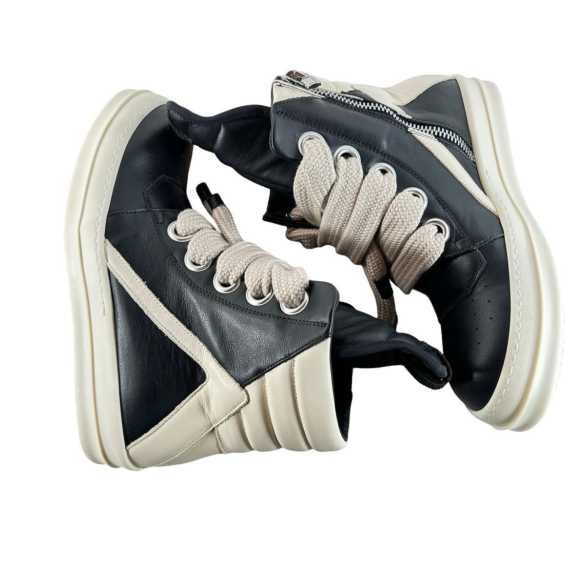 RU02E1898 LCOW2 911 Rick Owens Concordians Jumbo Laced Geobasket Black Milk