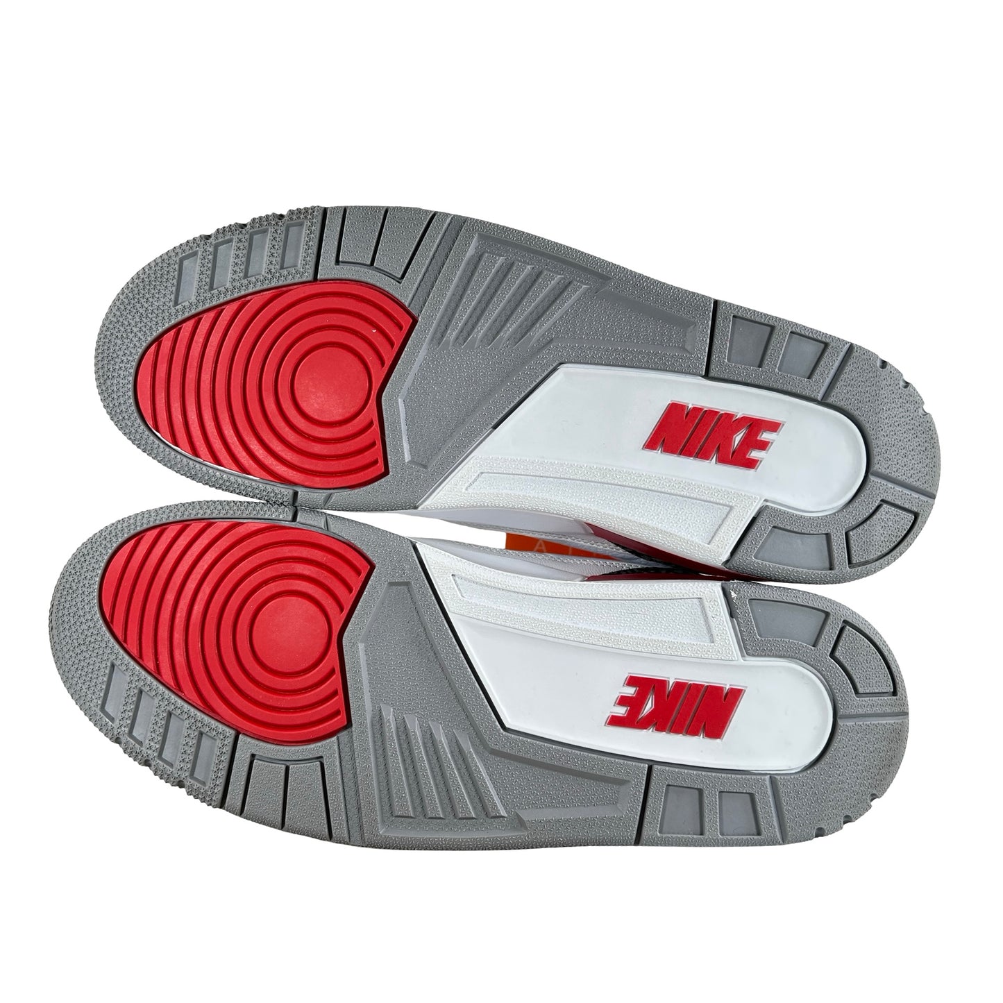 DN3707 160 Jordan 3 Retro Fire Red (2022) [USED] - 12 M (Used10)