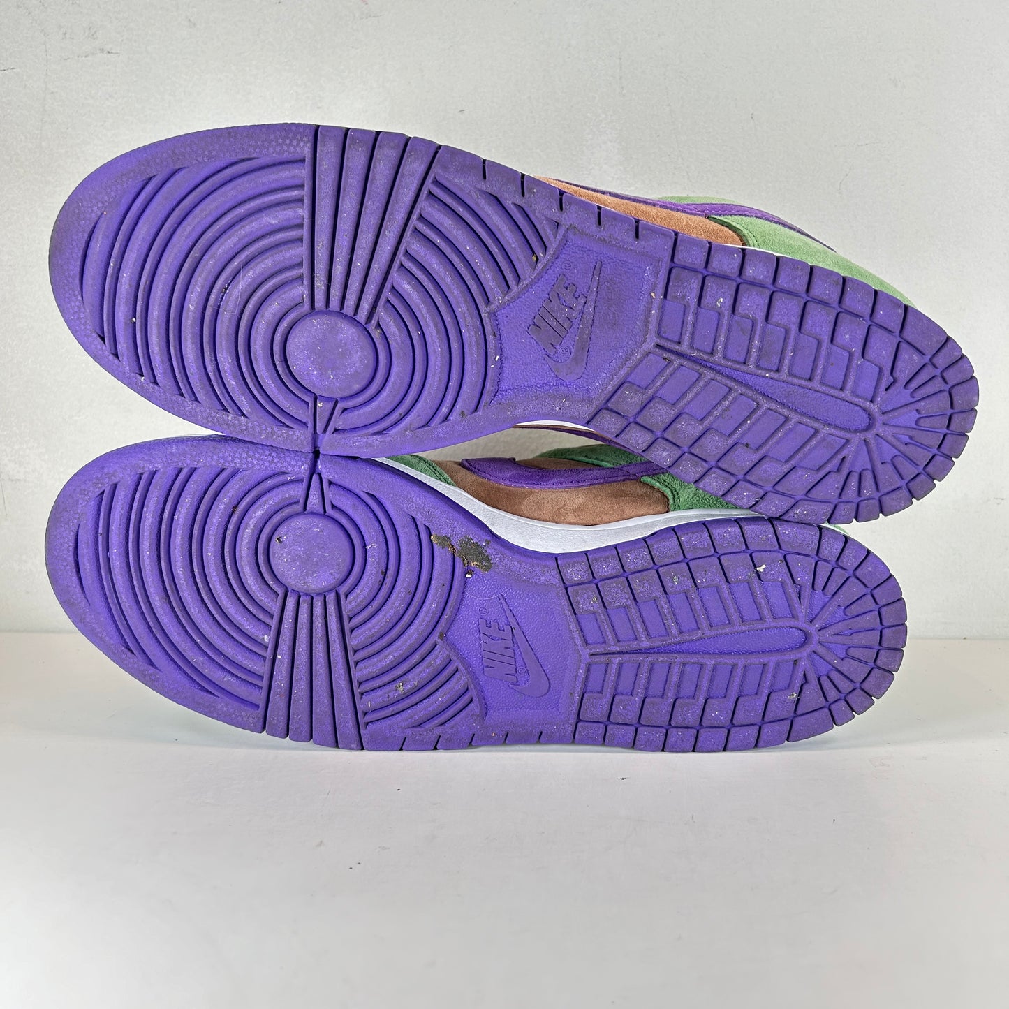 DA1469 200 Nike Dunk Low Veneer (2020) [USED] - 13 M (Used)