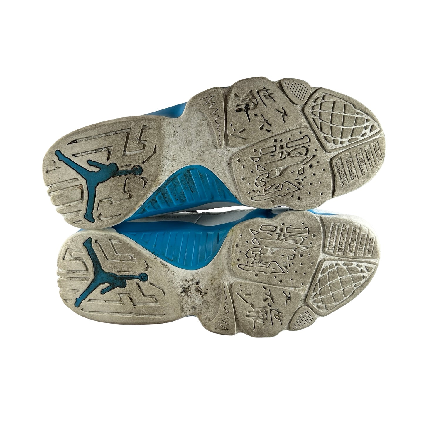 FQ8992 101 Jordan 9 Retro Powder Blue (2024) [USED] - 10.5 M (Used8)