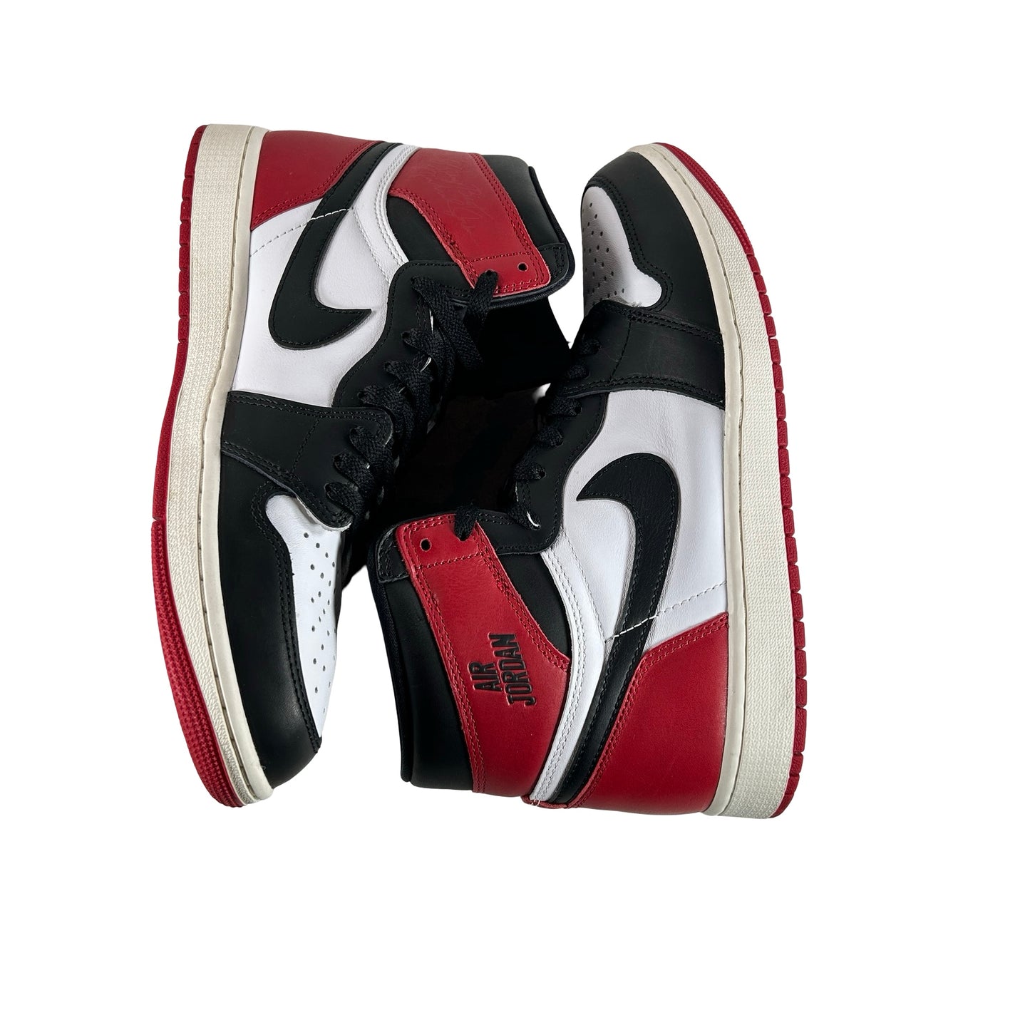DZ5485 106 Air Jordan 1 High OG Black Toe Reimagined [USED] - 10.5 M (Used) (Replace Box)