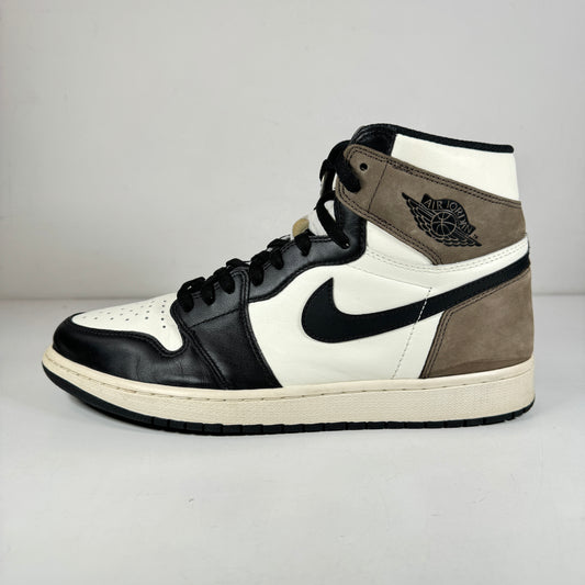 555088 105 Jordan 1 Mocha [USED] - 12 M (Used)