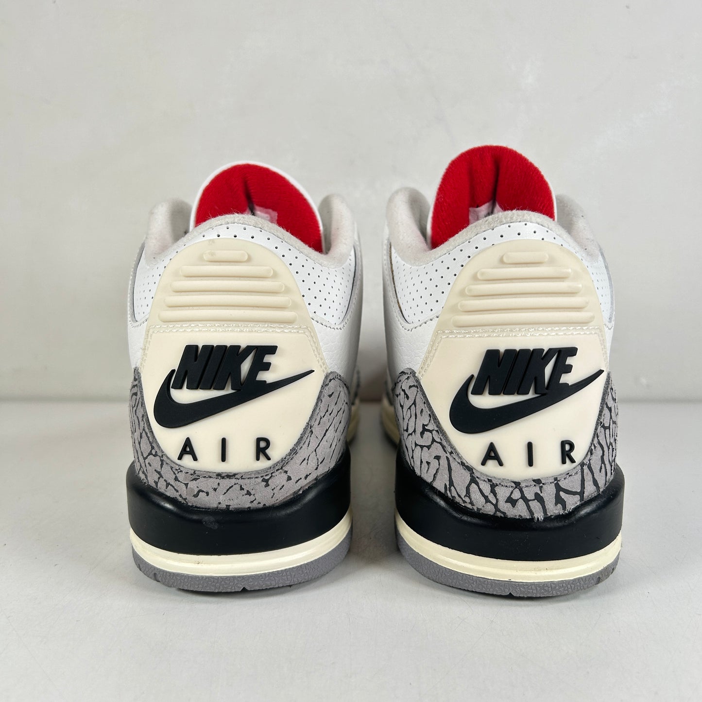 DM0967 100 Jordan 3 Retro White Cement Reimagined (GS) [USED] - 5.5 Y (Used2)