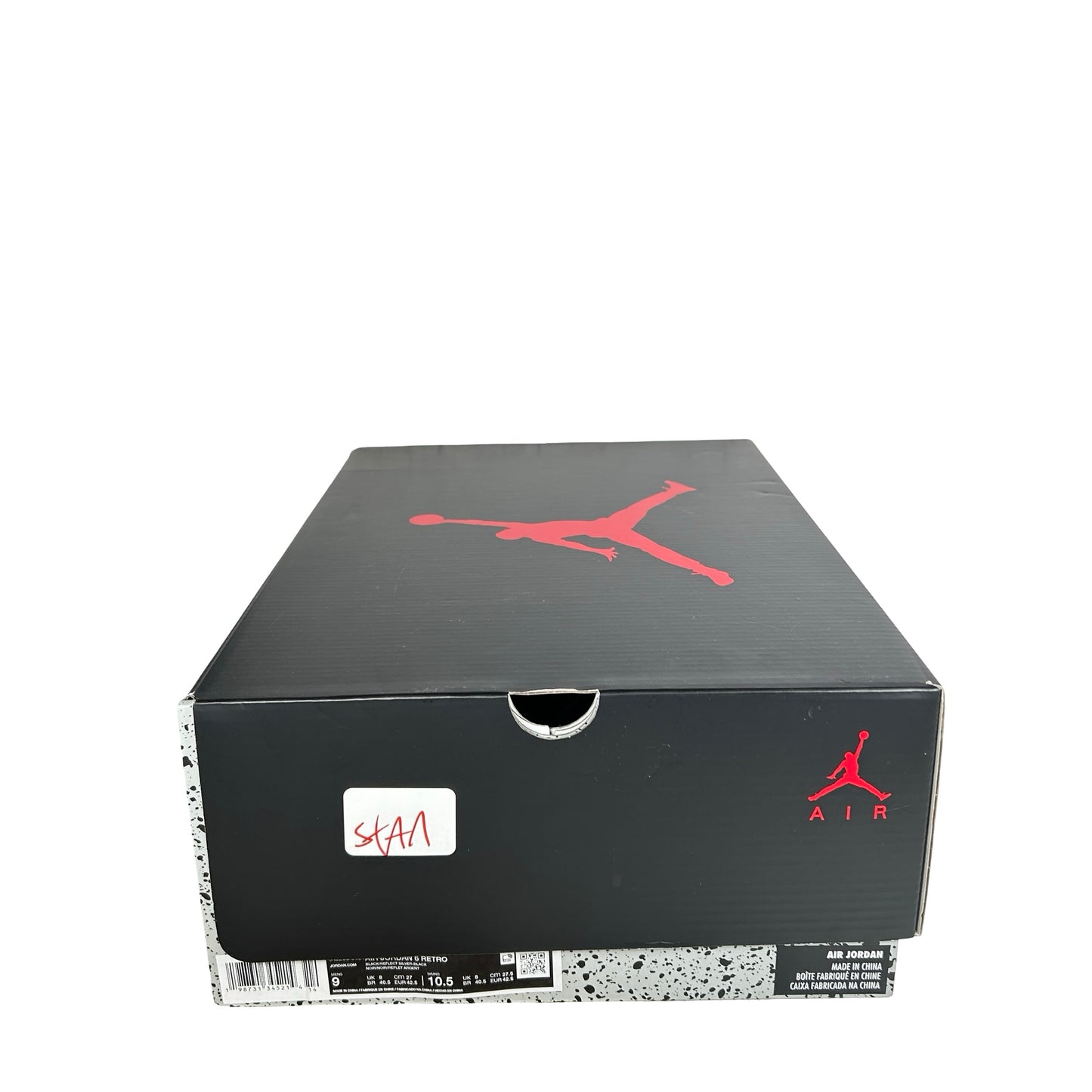 IR2266 010 Air Jordan 6 Retro Cap and Gown [USED] - 9 M (Used)