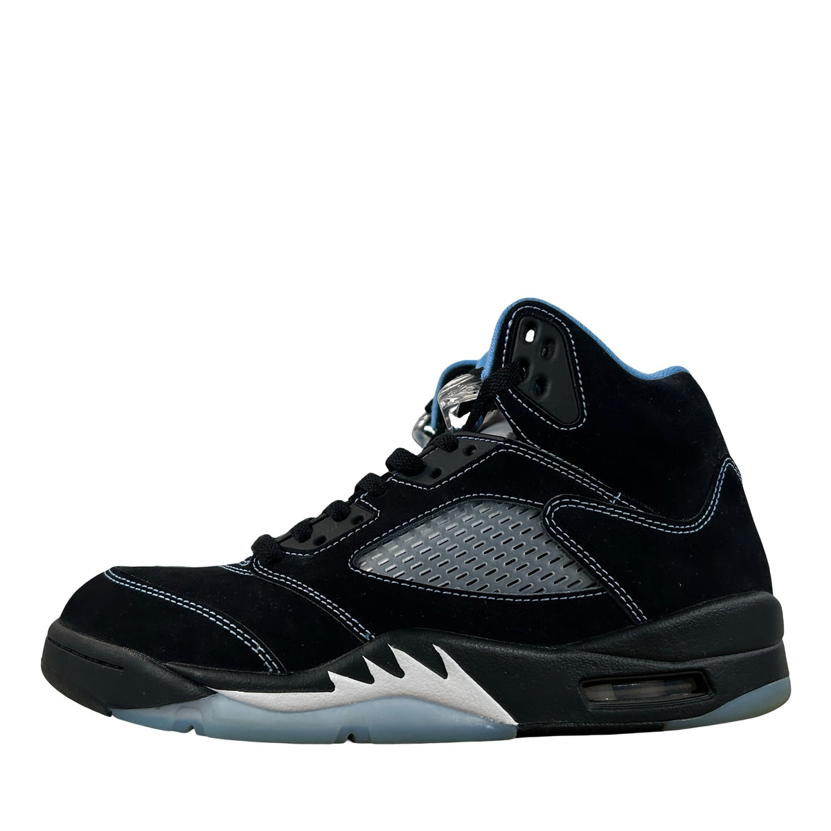 DD0587 008 Jordan 5 Retro Black University Blue (2026) [USED] - 8 M (Used)