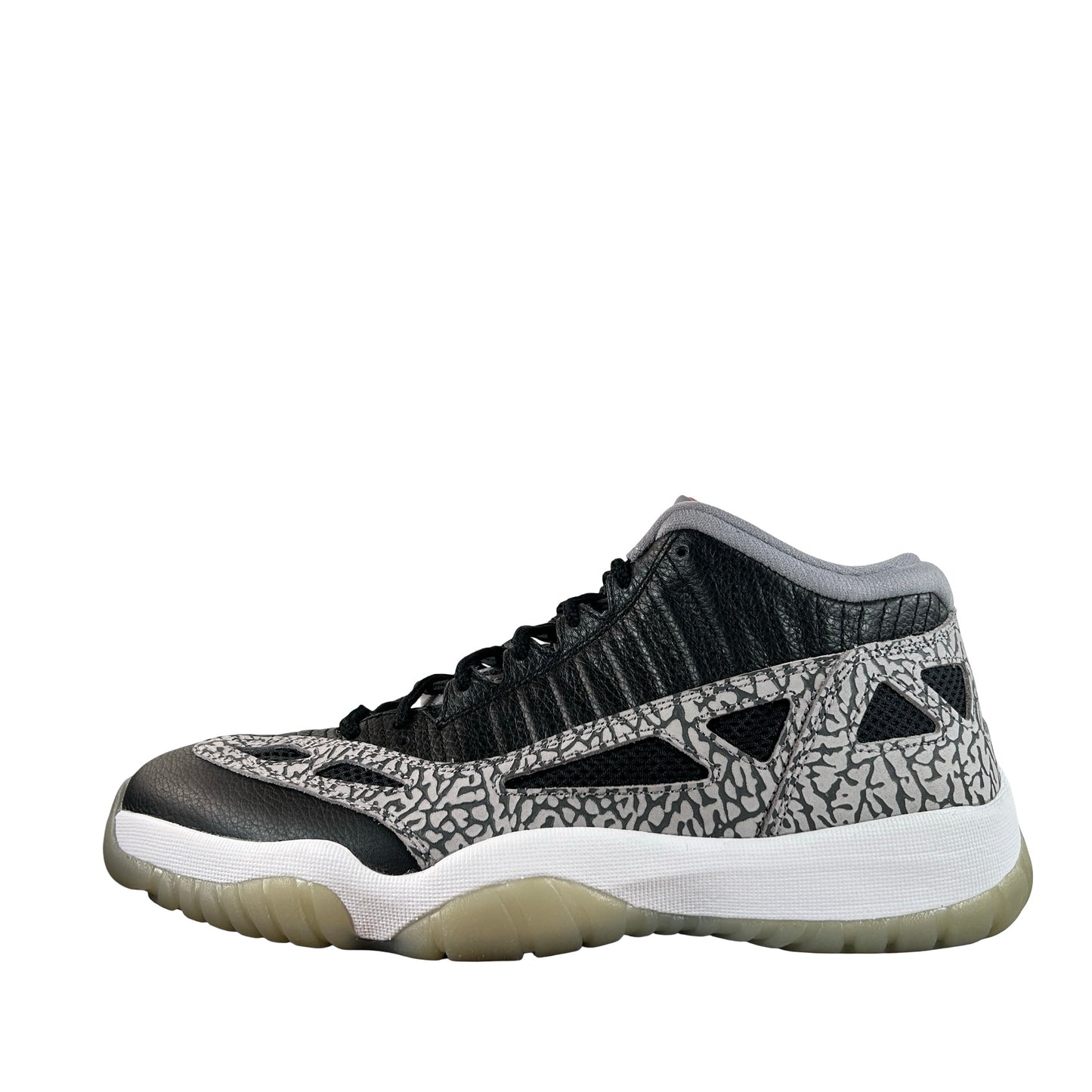 919712 006 Jordan 11 Retro Low IE Black Cement [USED] - 10.5 M (Used)