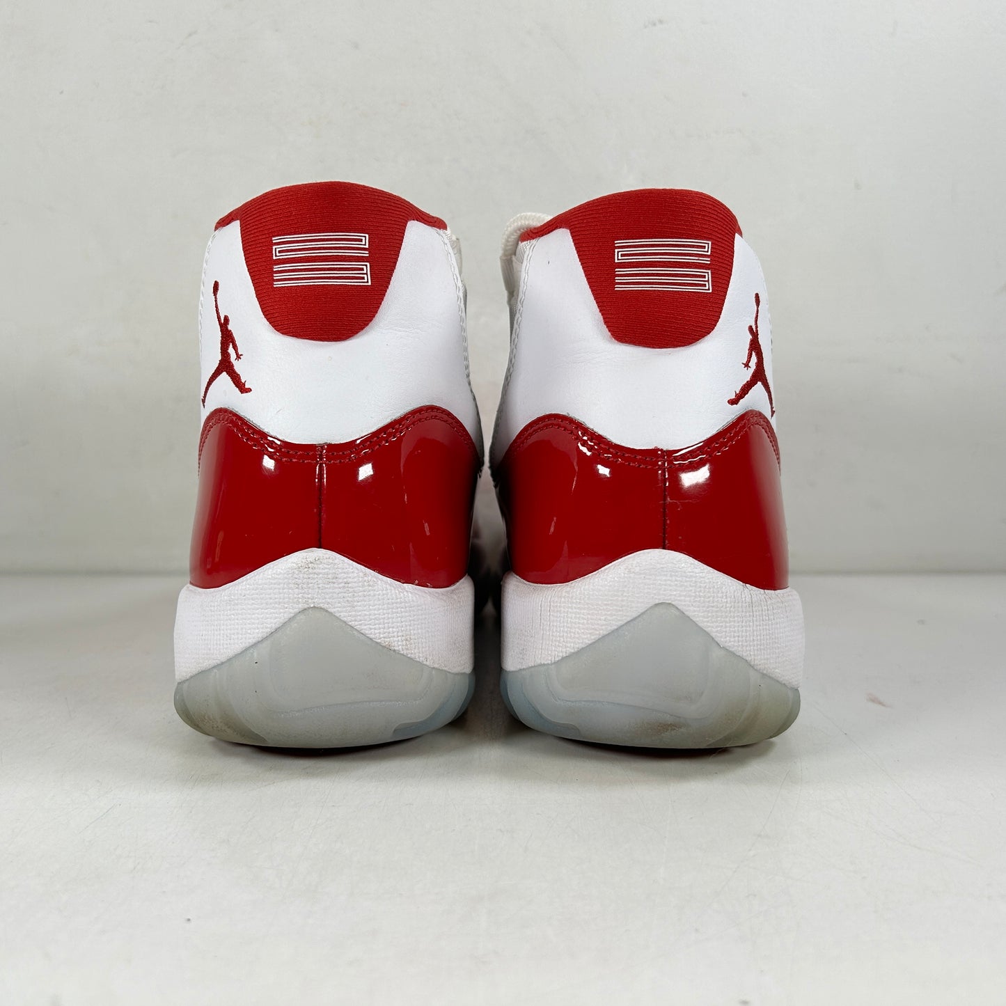 CT8012 116 Jordan 11 Retro Cherry (2022) [USED] - 9.5 M (Used4)