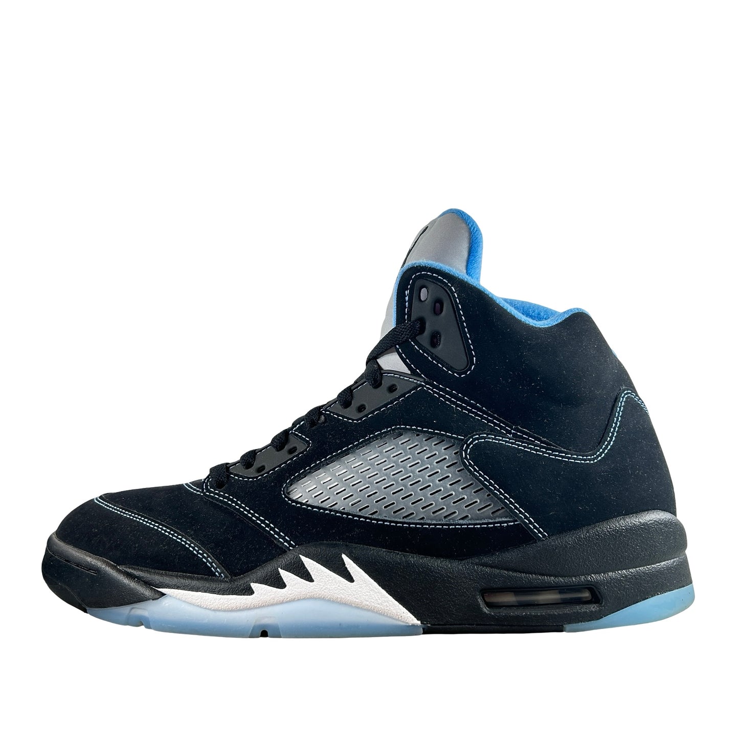 DD0587 008 Jordan 5 Retro Black University Blue (2026) [USED] - 12 M (Used3)