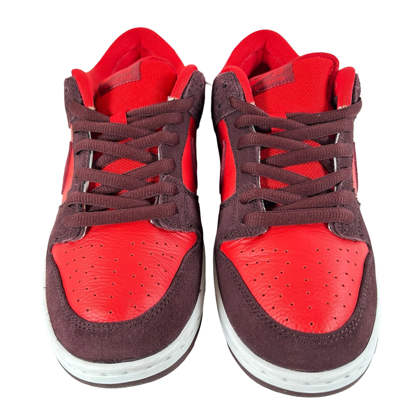 DM0807 600 Nike SB Dunk Low Cherry [USED] - 10 M (Used)
