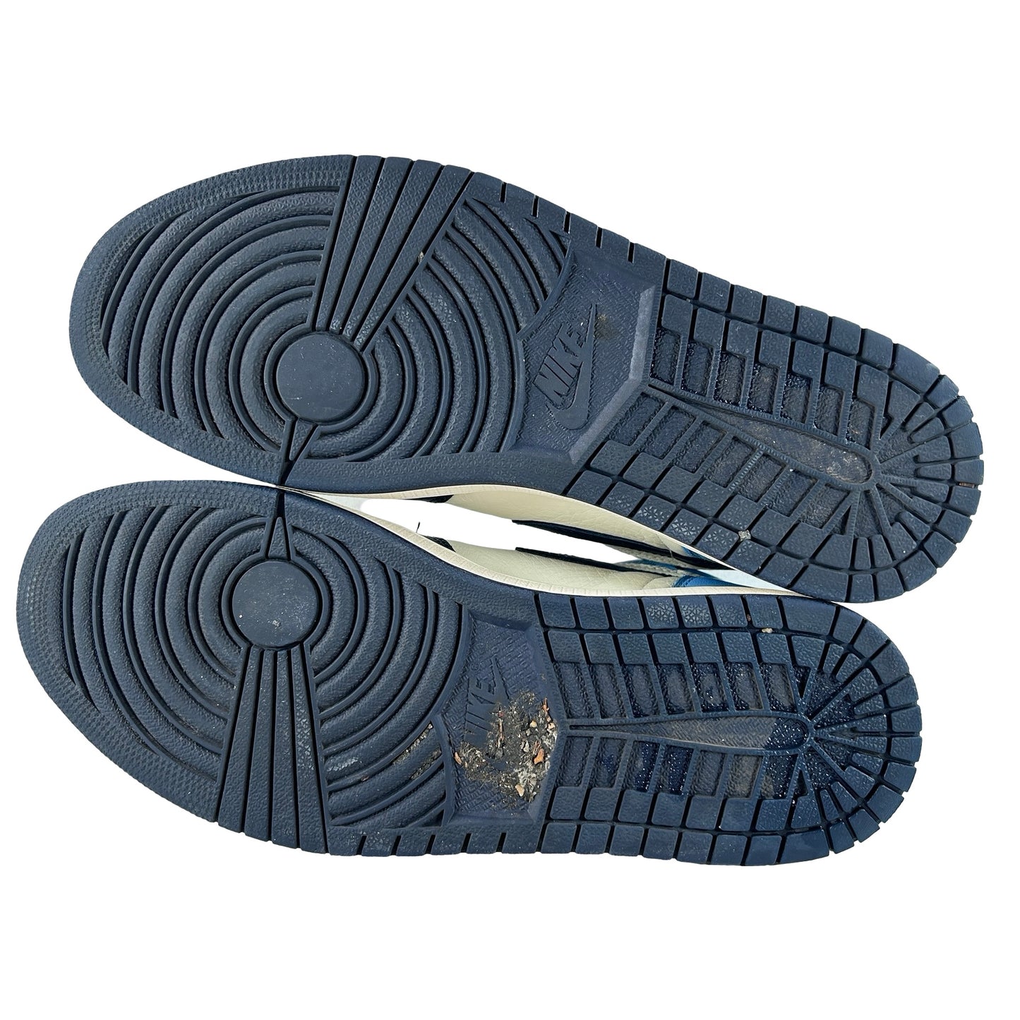 555088 140 Jordan 1 Obsidian UNC [USED] - 9.5 M (Used3)