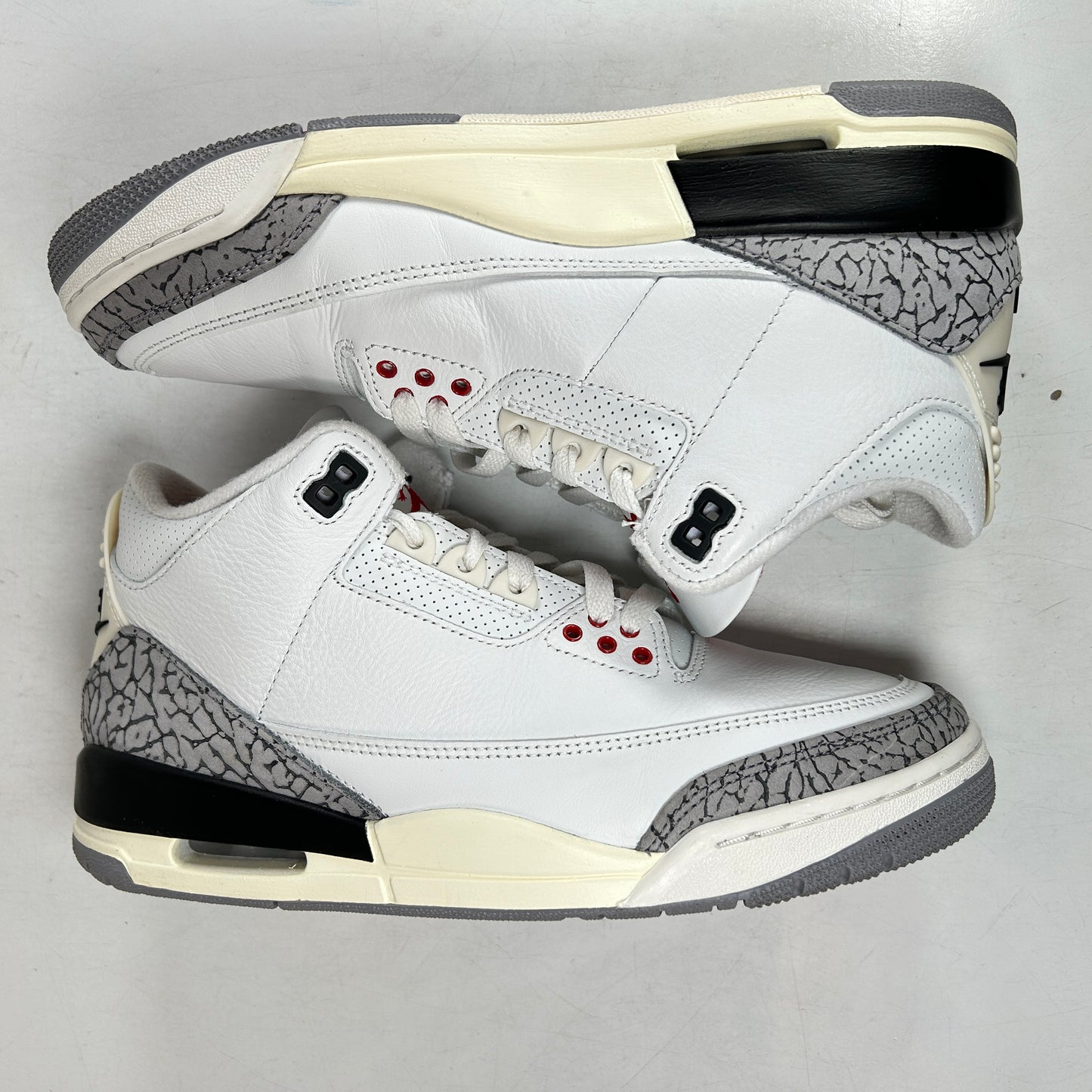 DN3707 100 Jordan 3 Retro White Cement Reimagined [USED] - 8 M (Used5)