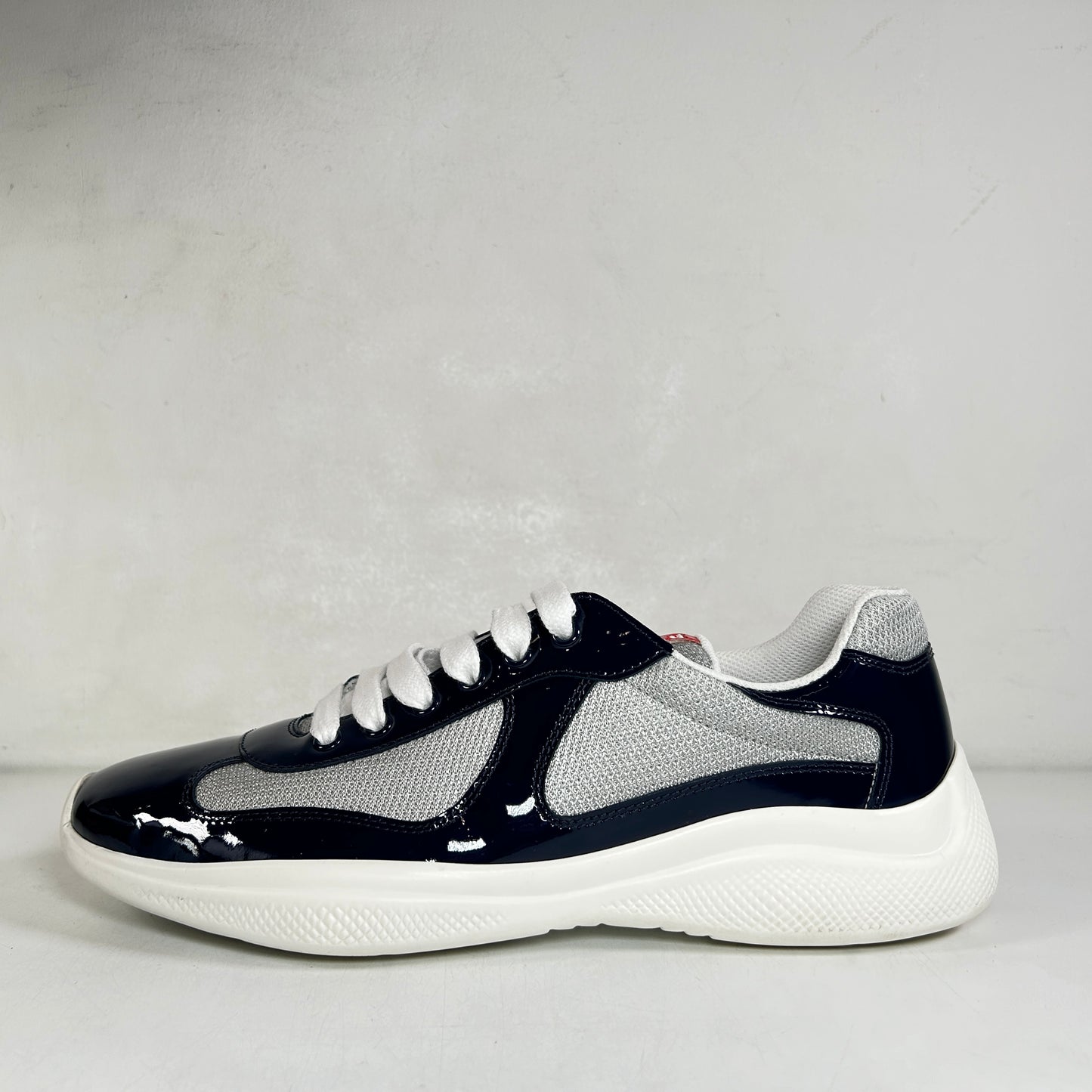 4E3400 ASZ F0FJT Prada America's Cup Royal Blue Silver [USED] - Prada 9.5 M / US 10.5 M (VNDS)