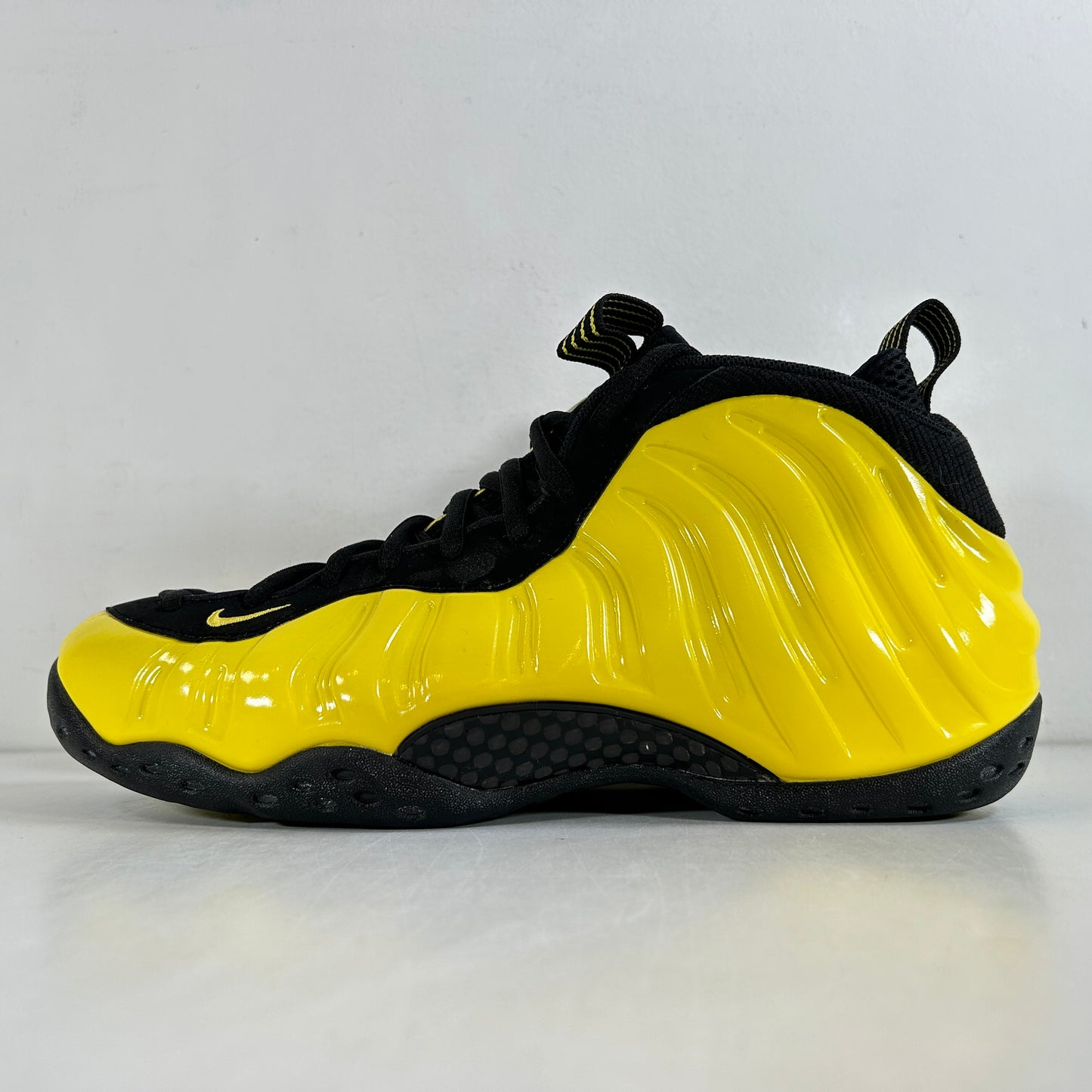 314996 701 Nike Air Foamposite One Wu-Tang Optic Yellow [USED] - 11 M (VNDS) (Replace Box)