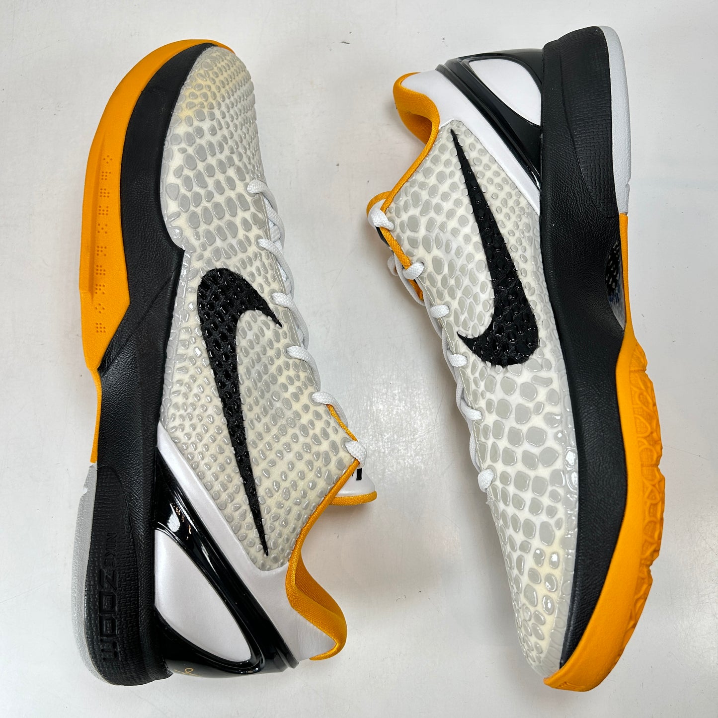 CW2190 100 Kobe 6 Protro Playoff Pack White Del Sol [CONDITIONAL] - 12 M (Yellowing)