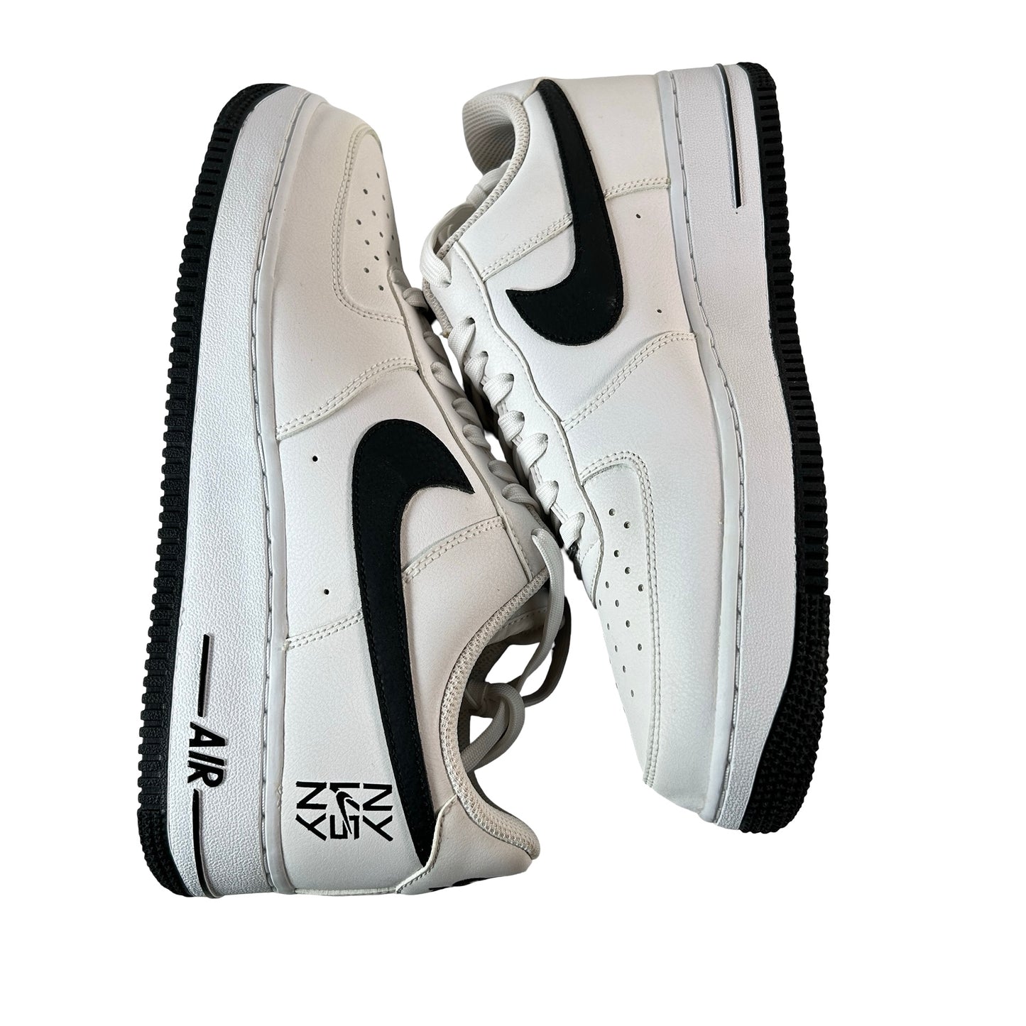 CW7297 100 Nike Air Force 1 Low NY vs. NY White Black (2020) [CONDITIONAL] - 9.5 M (Yellowing)