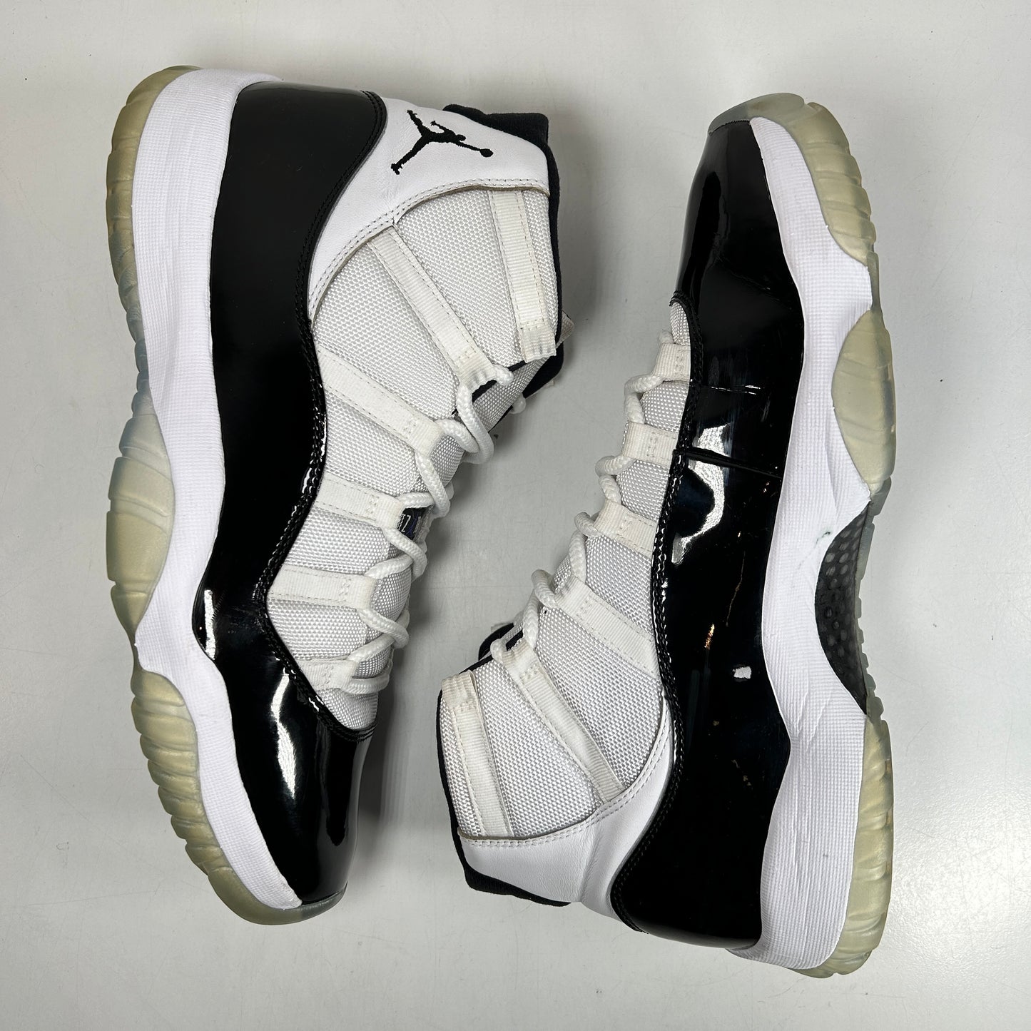 378037 100 Jordan 11 Concord [USED] - 12 M (Used)