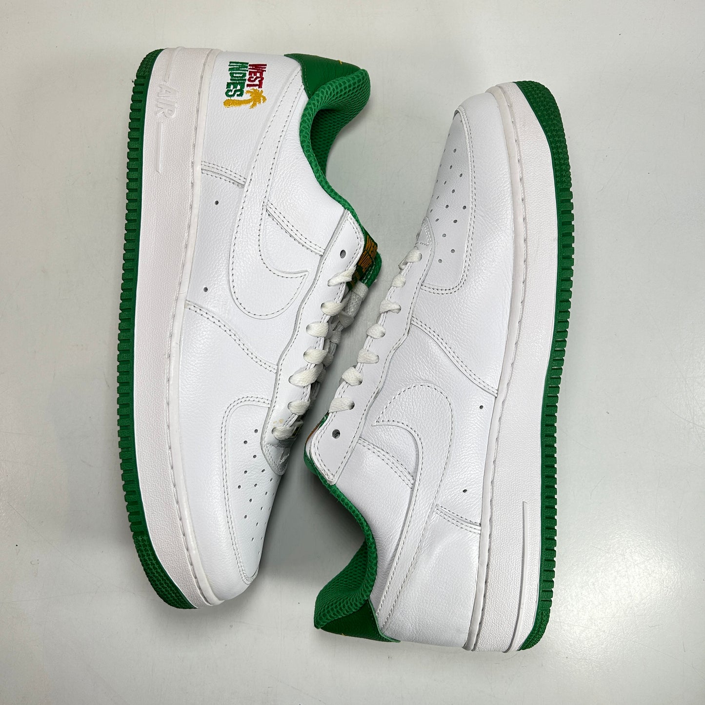 DX1156 100 Nike Air Force 1 Low Retro QS West Indies (2022) [USED] - 13 M (Used) (Copy)