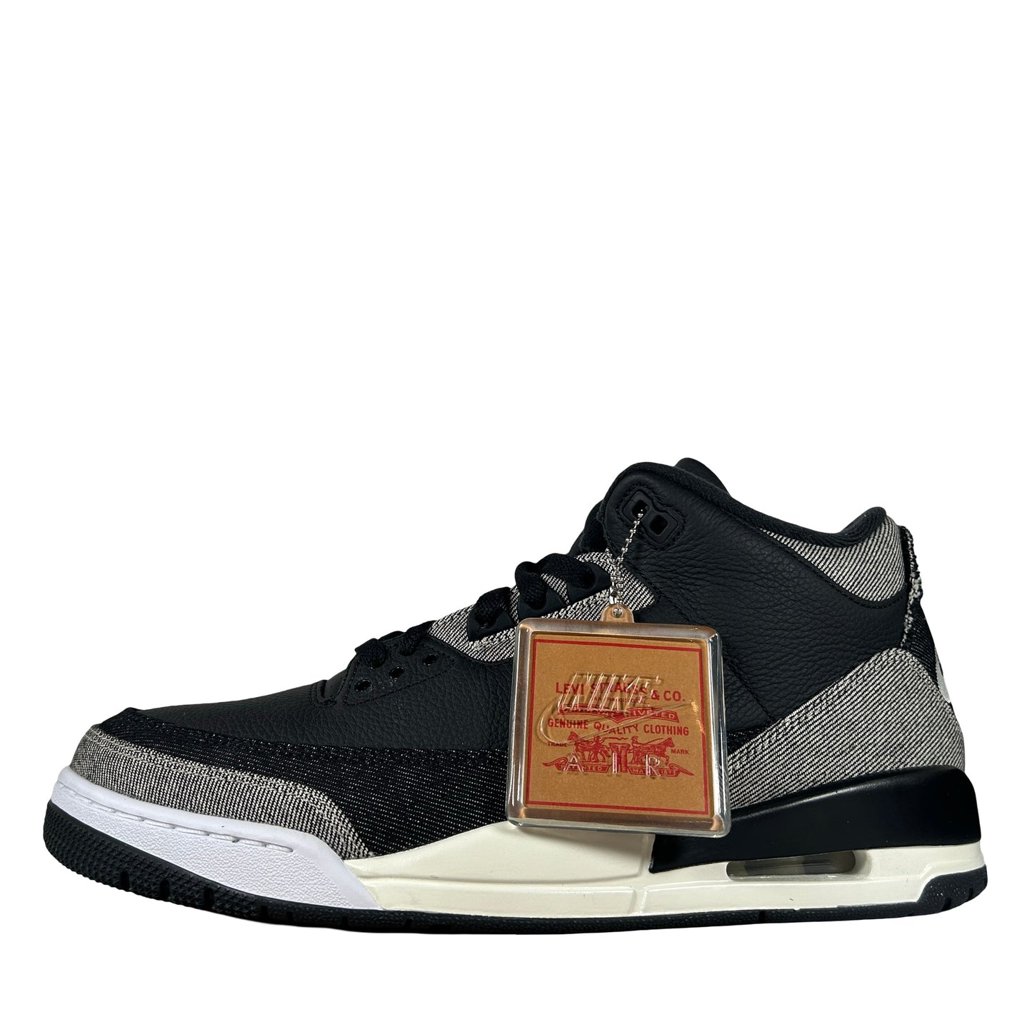 IR0914 400 Jordan 3 Retro Levi’s Black [USED] - 11.5 M (VNDS)
