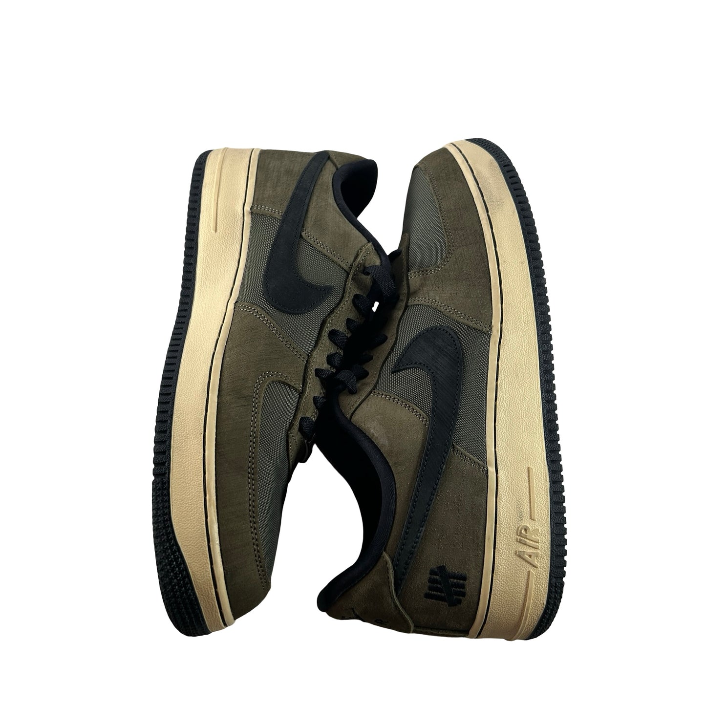 DH3064 300 Nike Air Force 1 Low SP Undefeated [USED] - 11.5 M (Used)