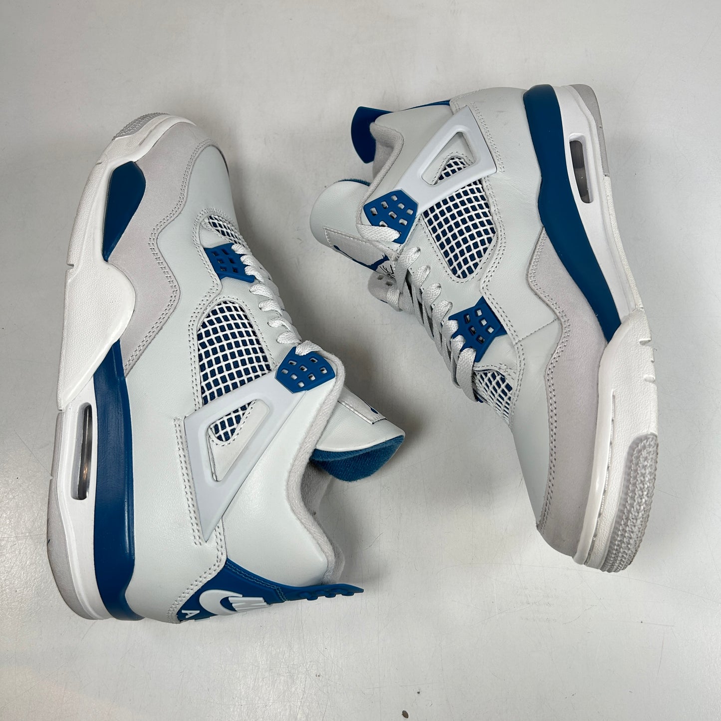 FV5029 141 Jordan 4 Retro Military Blue (2024) [USED] - 9.5 M (Used6)