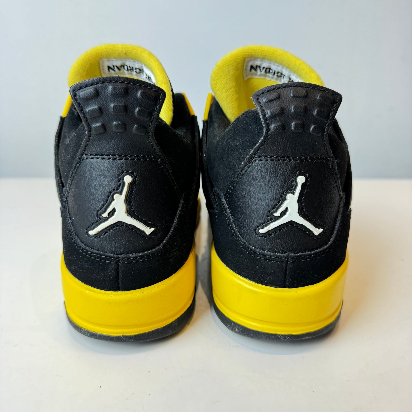 408452 008 Jordan 4 Retro Thunder (2012) (GS) [USED] - 7 Y (VNDS) (No Box)