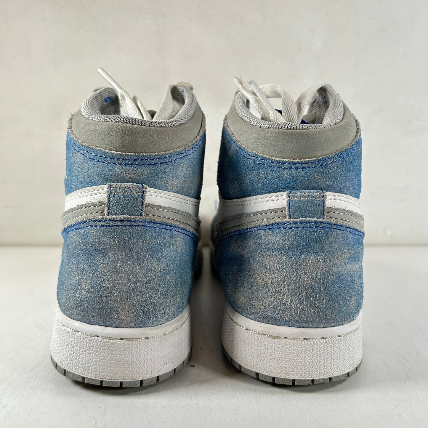 575441 402 Jordan 1 Hyper Royal GS [USED] - 7 Y (Used)