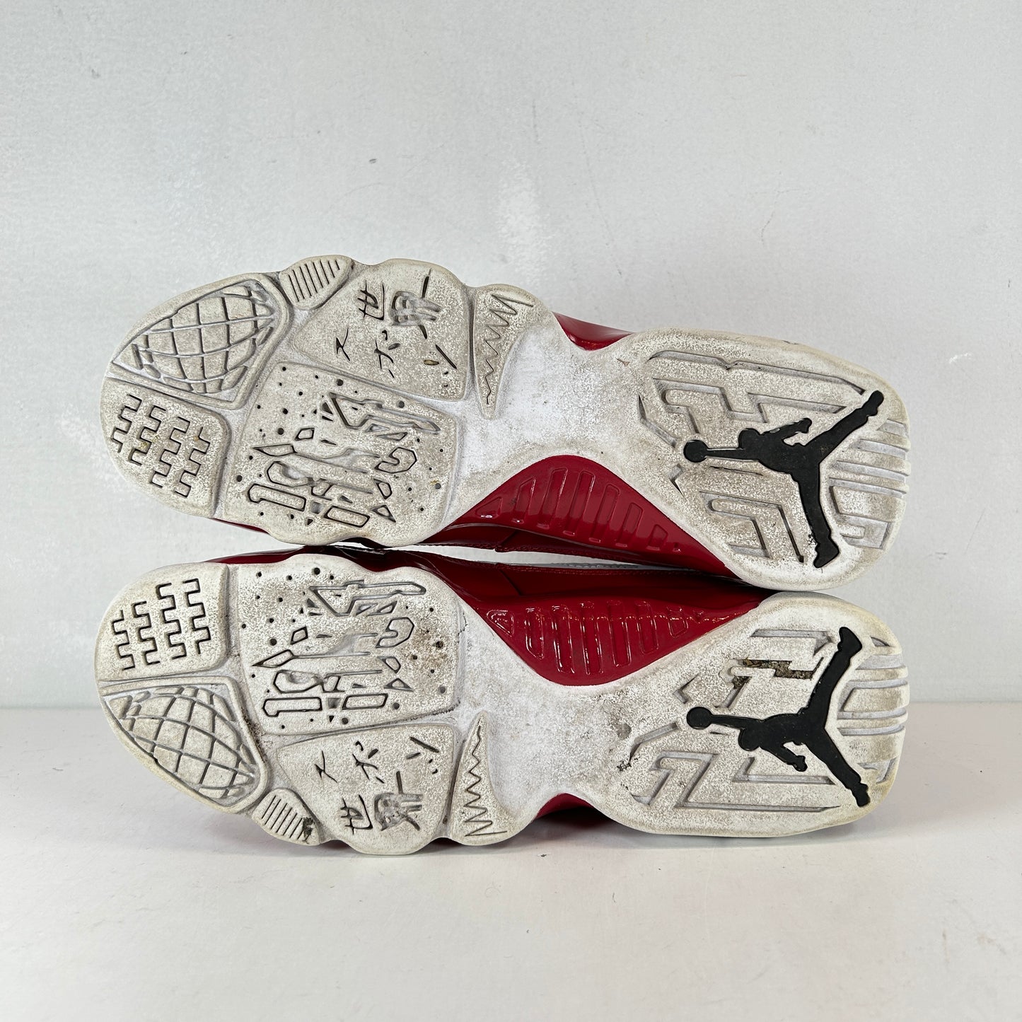 153265 014 Jordan 9 Retro White Gym Red (GS) - 7 Y (Used) (Replace Box)