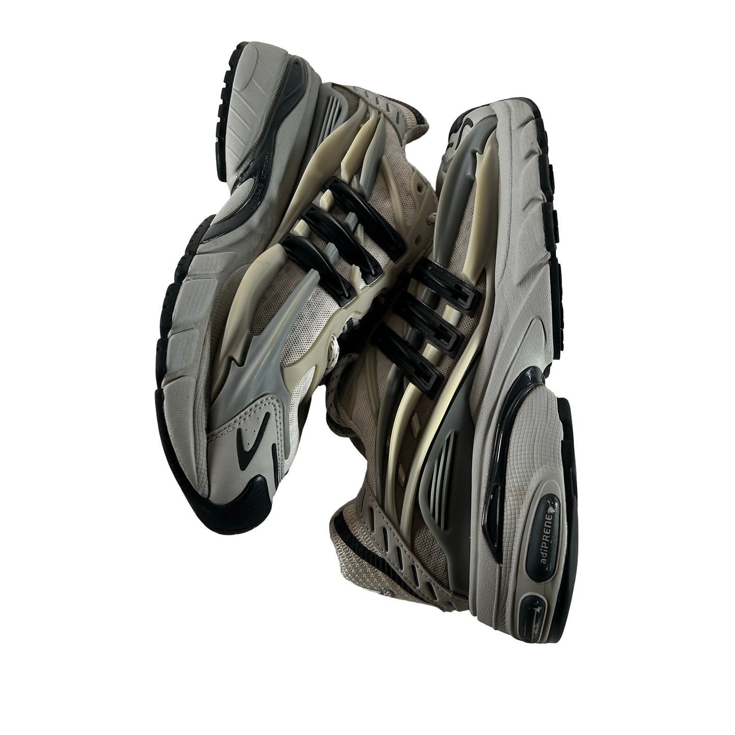 JP9265 adidas Adistar Jellyfish Pharrell Williams Solid Grey Black [USED] - 10 M (Used) (No Box)