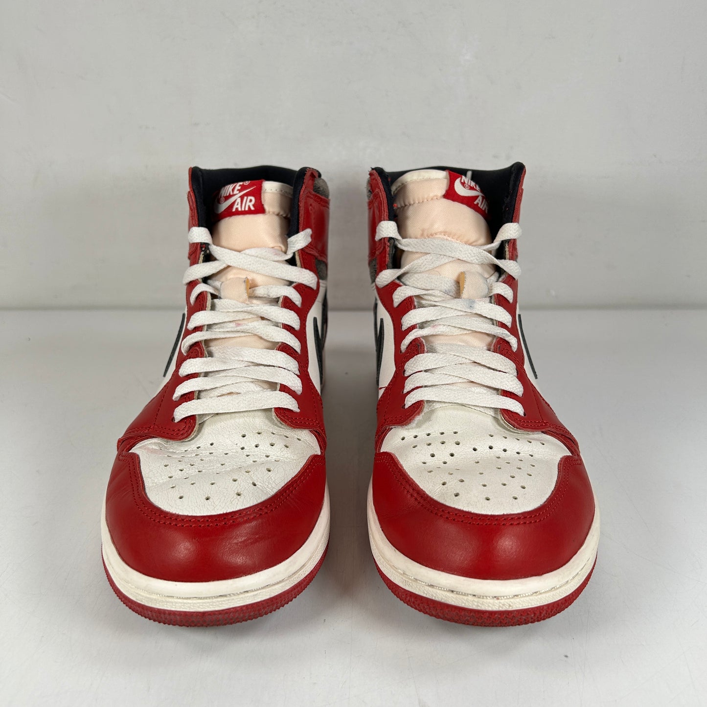 DZ5485 612 Jordan 1 Retro High OG Chicago Lost And Found [USED] - 9.5 M (Used3)