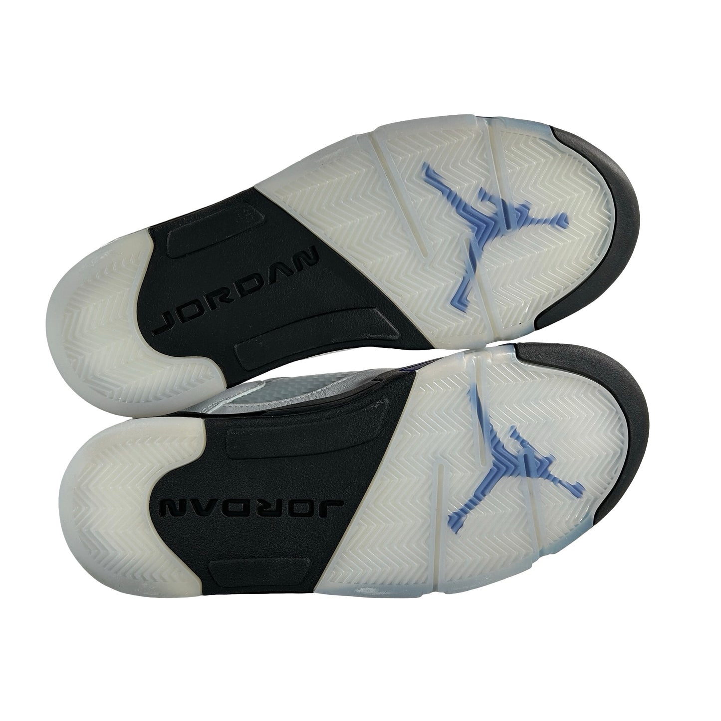 DD0587 141 Jordan 5 Retro Dark Concord [USED] - 9 M (Used)