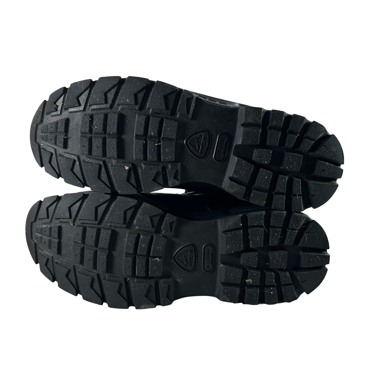 865031 009 Nike Air Max Goadome Black [USED] - 10.5 M (Used)