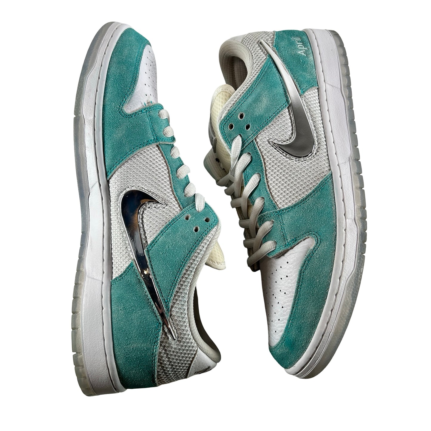 FD2562 400 Nike SB Dunk Low April Skateboards [USED] - 14 M (Used)