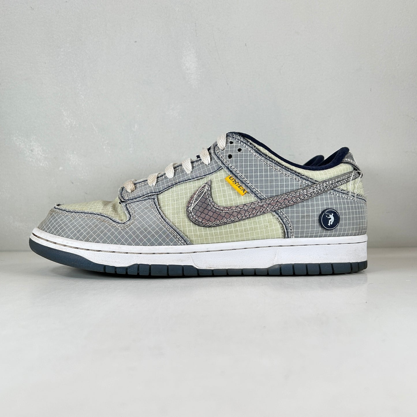 DJ9649 401 Dunk Low Union Pistachio [USED] - 9.5 M (Used)