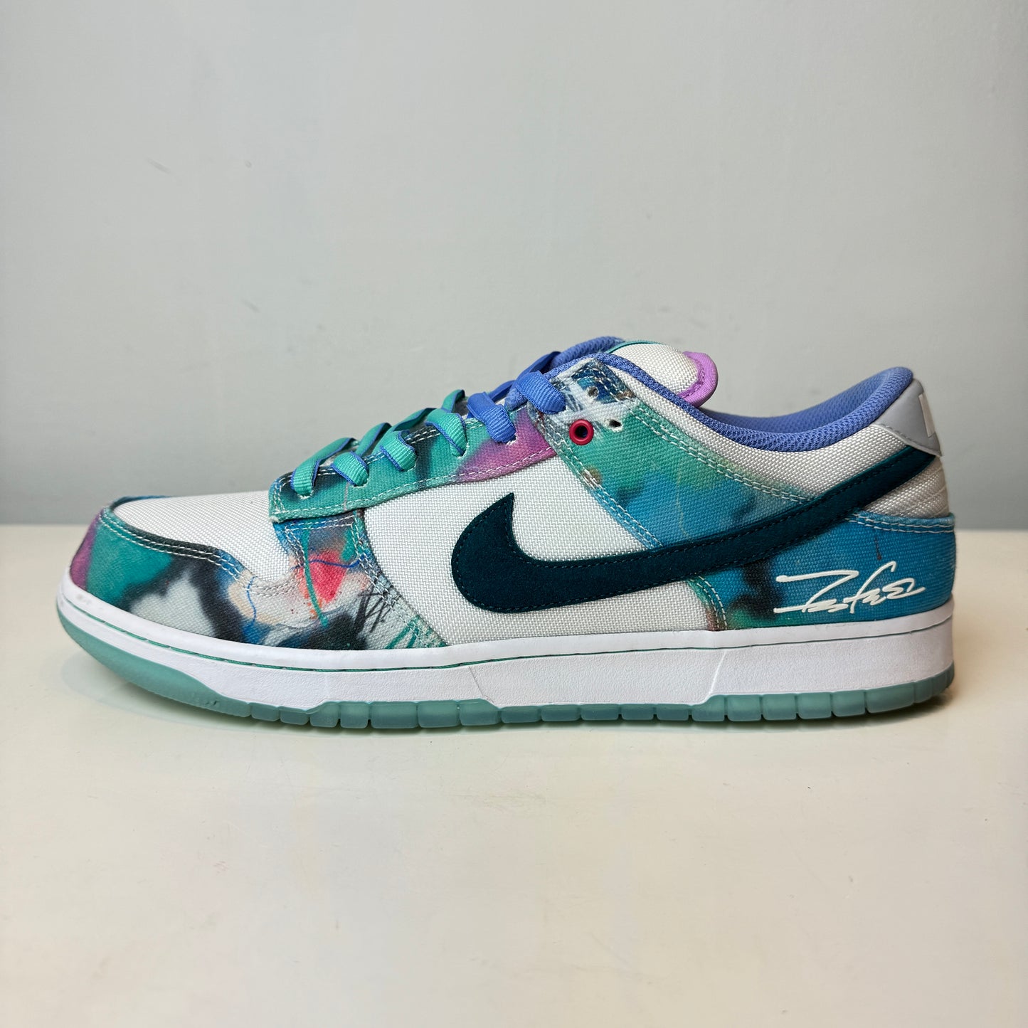 HF6061 400 Nike SB Dunk Low Futura Laboratories Bleached Aqua [USED] - 13 M (Used)