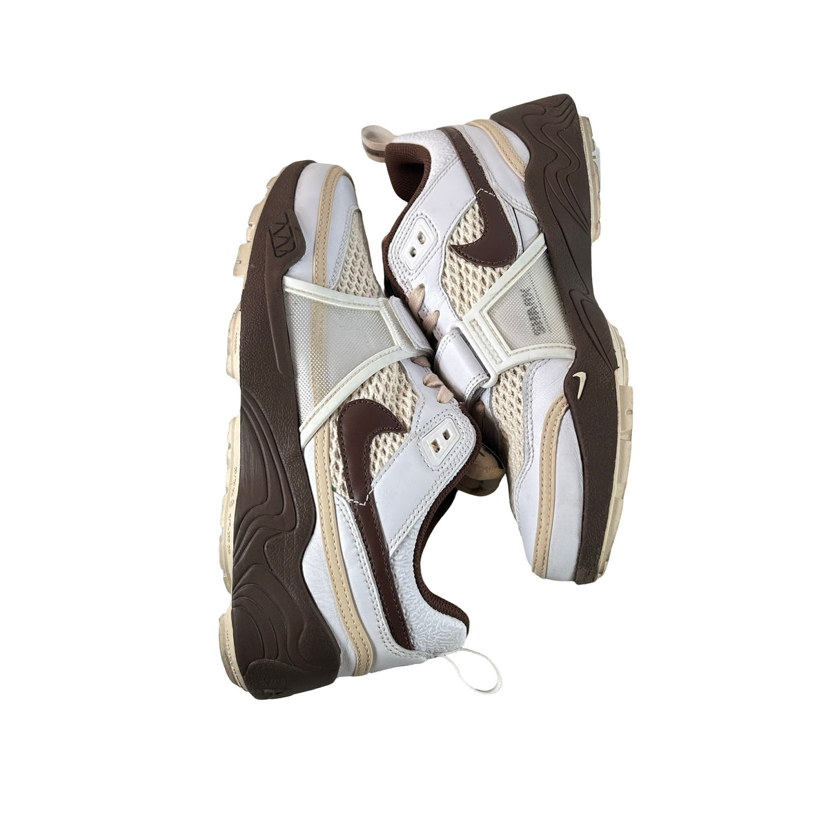 HQ3073 100 Nike Zoom Field Jaxx Travis Scott Light Chocolate [USED] - 8 M (Used2)
