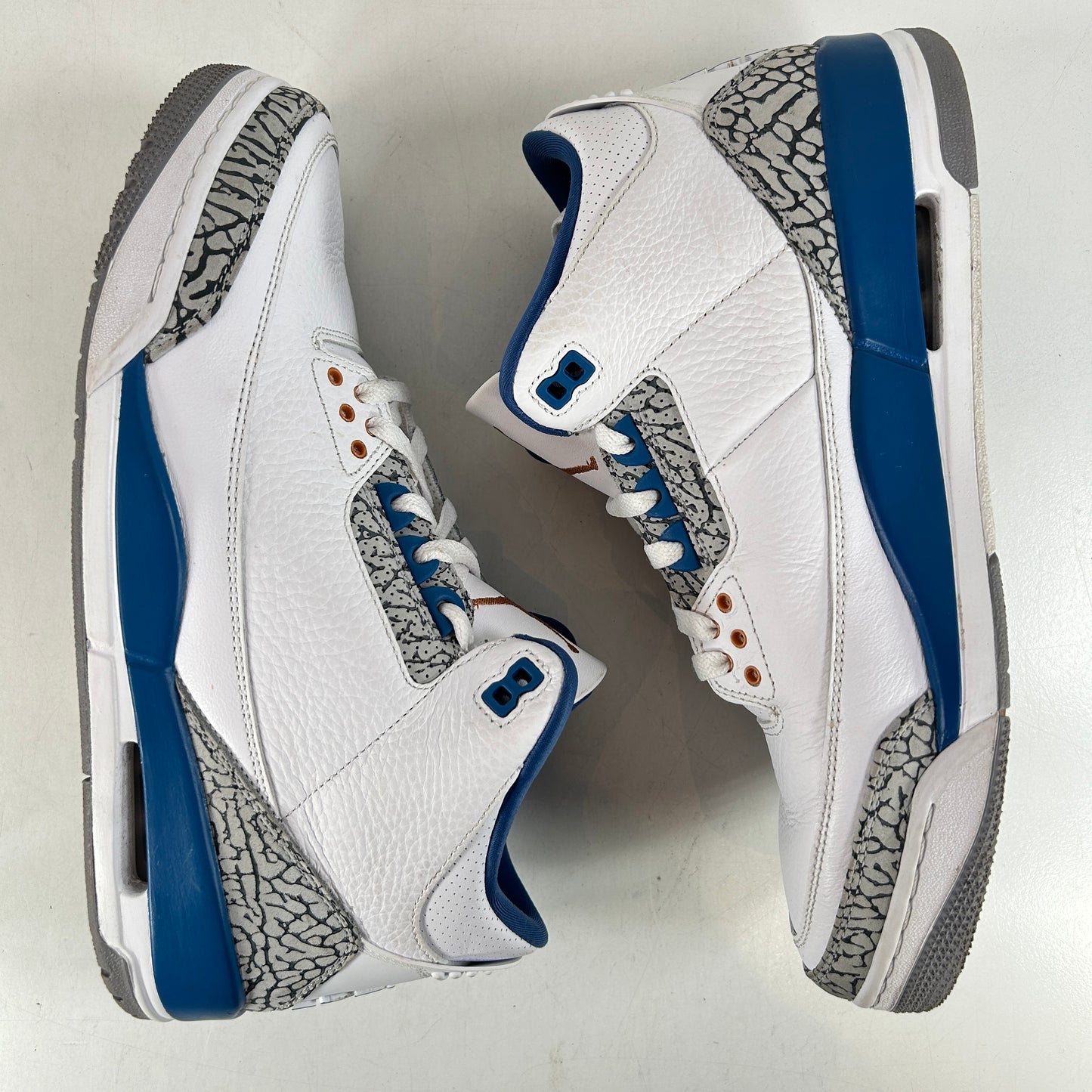 CT8532 148 Jordan 3 Retro Wizards [USED] - 11 M (Used4)