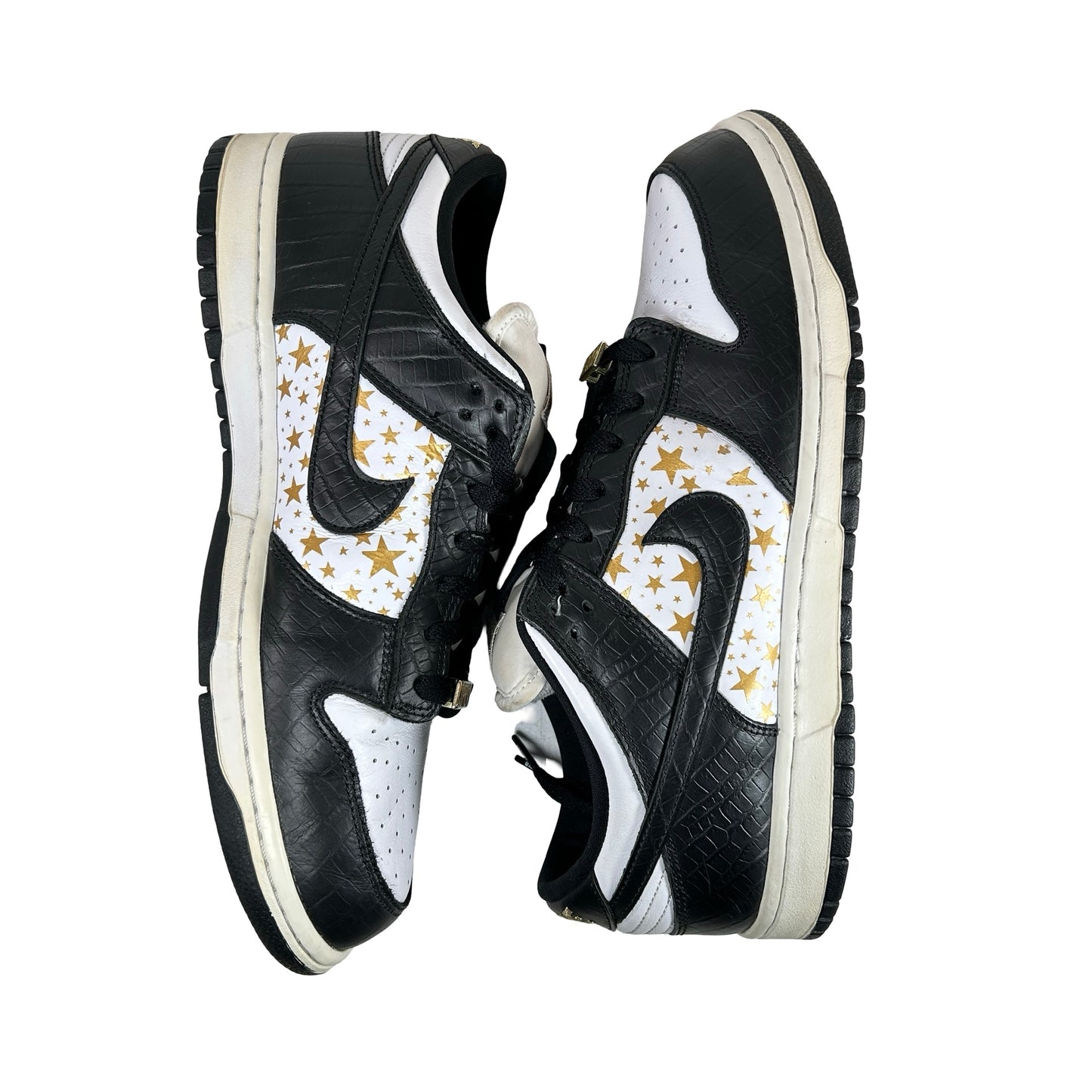 DH3228 102 Dunk SB Low Supreme Black [USED] - 11 M (Used)