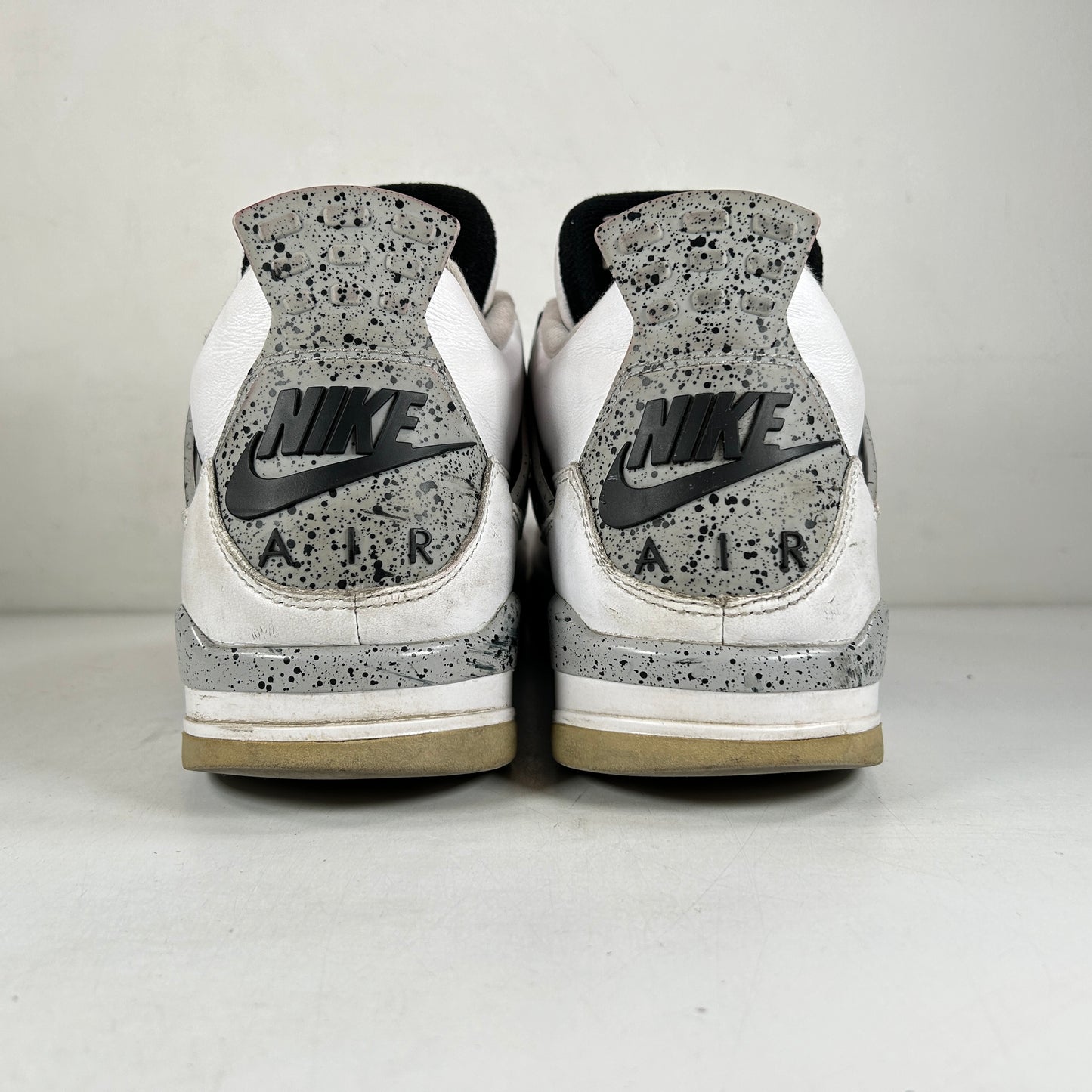 840606 192 Jordan 4 Blanco Cemento