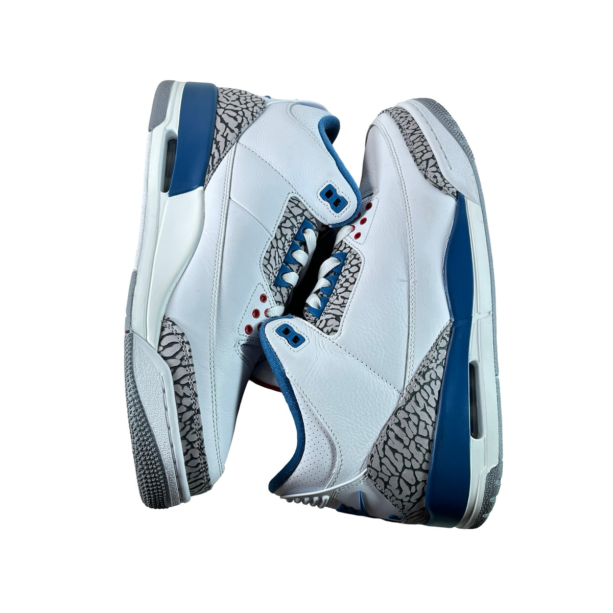 IF4396 104 Air Jordan 3 Retro True Blue (2026) [USED] - 10.5 M (Used)
