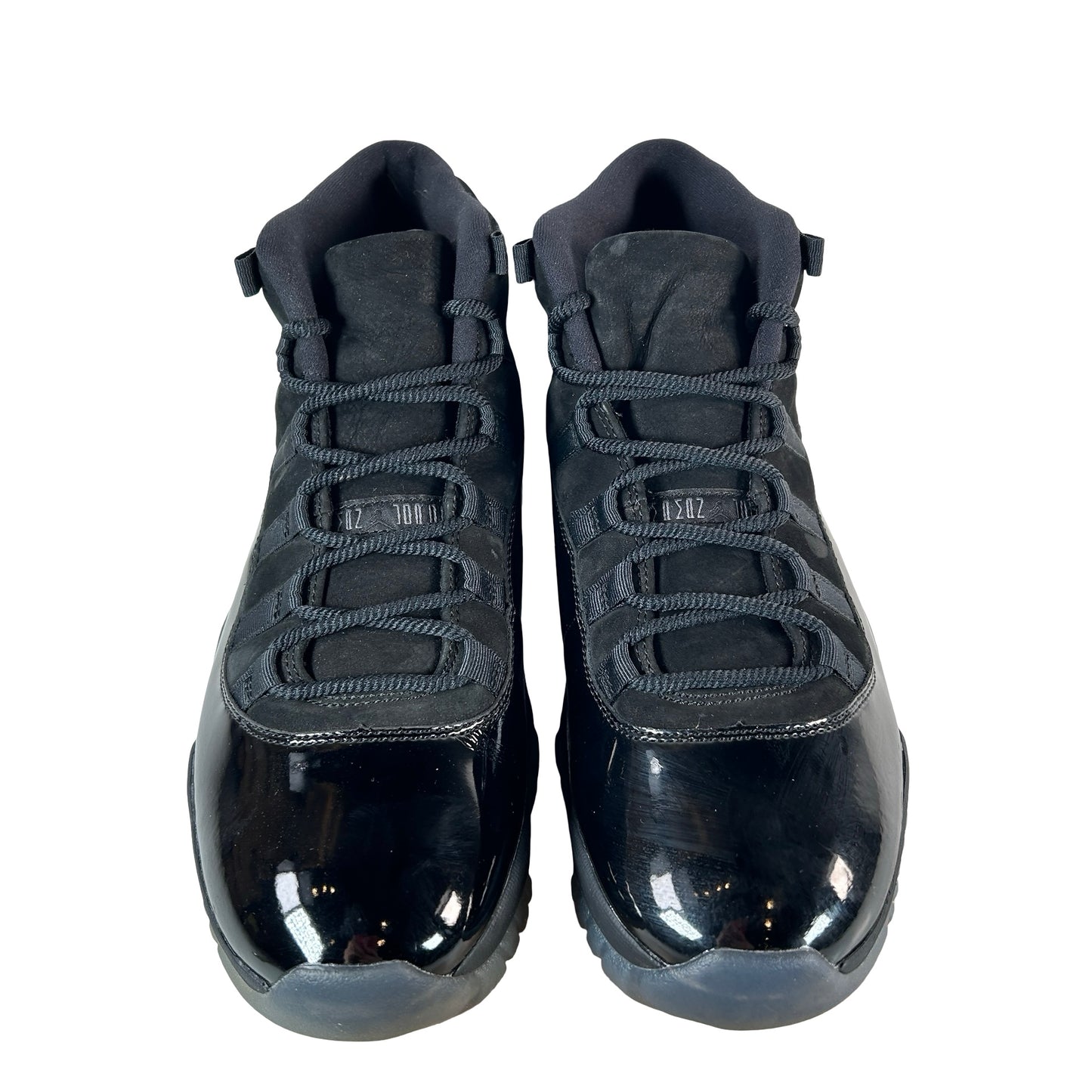 378037 005 Jordan 11 Retro Cap and Gown [USED] - 11 M (Used2)