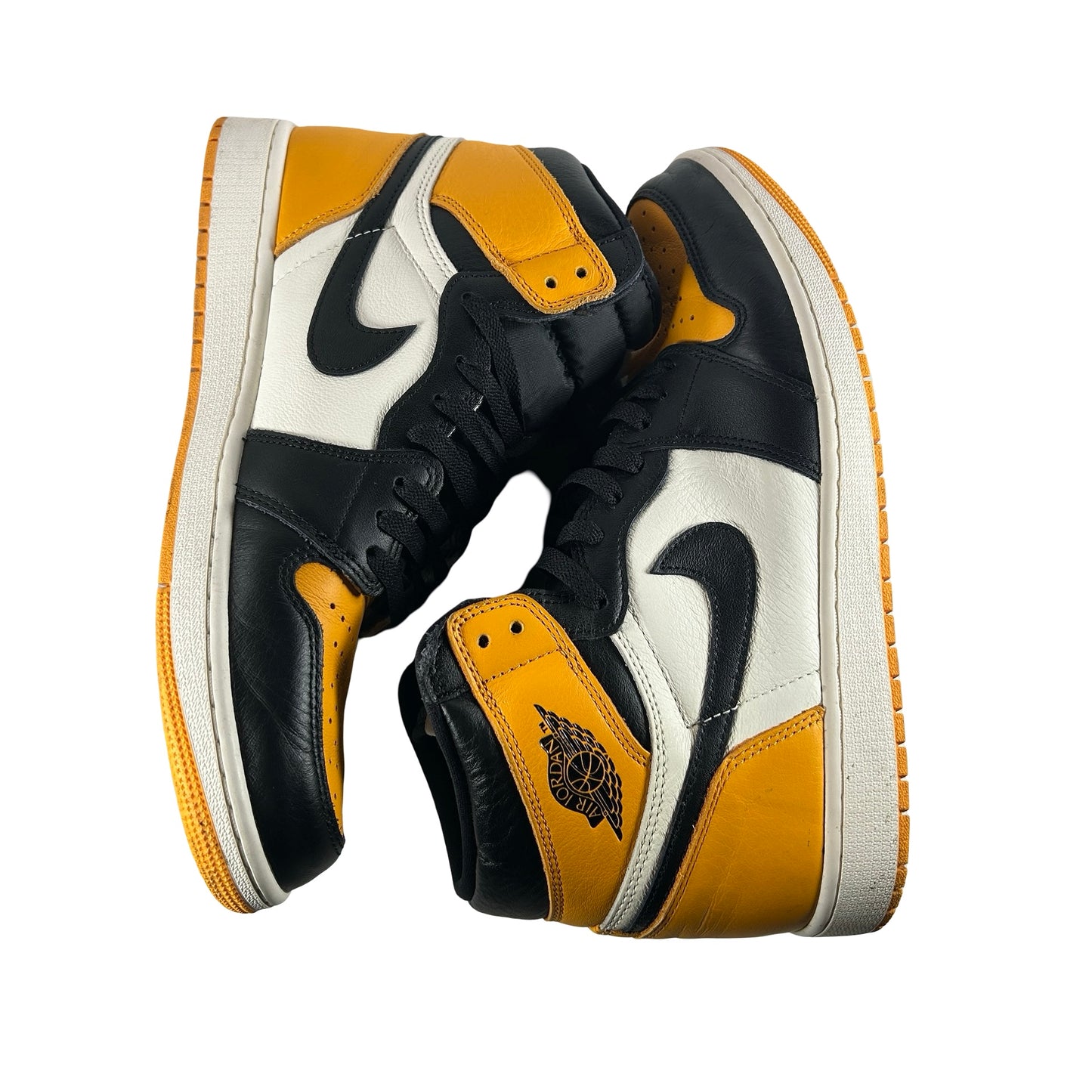 555088 711 Jordan 1 Retro High OG Punta amarilla
