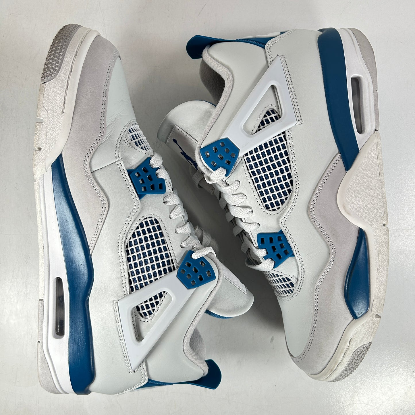 FV5029 141 Jordan 4 Retro Military Blue (2024) [USED] - 9.5 M (Used7)