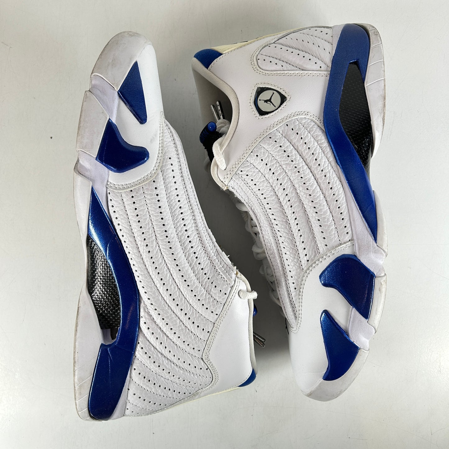 487471 104 Jordan 14 Retro White Hyper Royal [USED] - 10.5 M (Used)