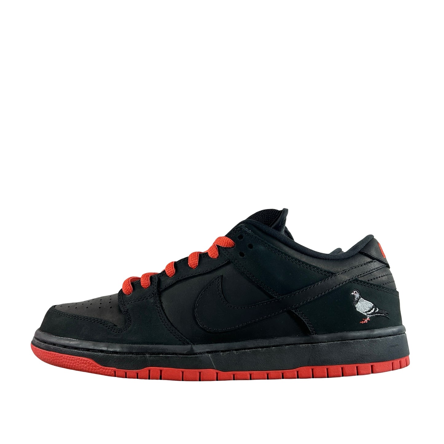 883232 008 Nike SB Dunk Low Black Pigeon [USED] - 10 M (Used)