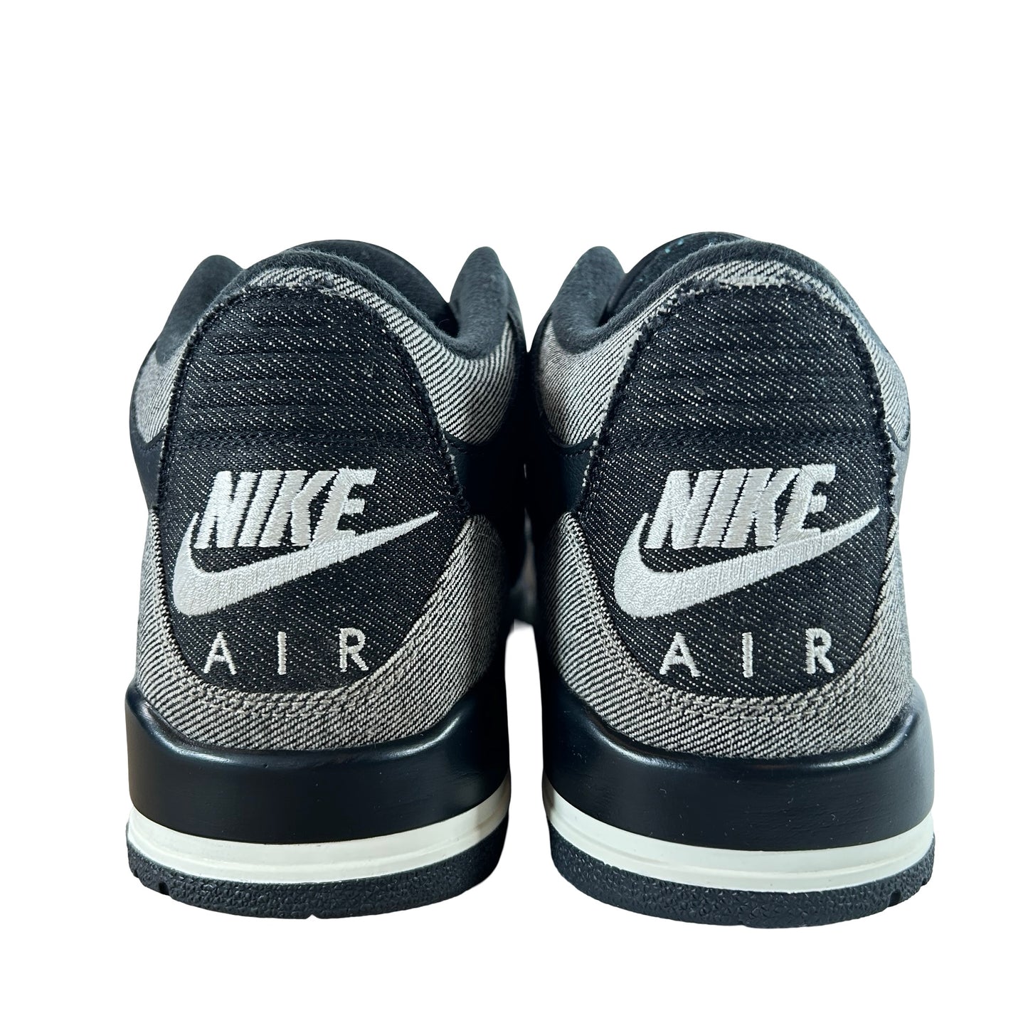 IR0914 400 Jordan 3 Retro Levi’s Black [USED] - 10 M (Used)