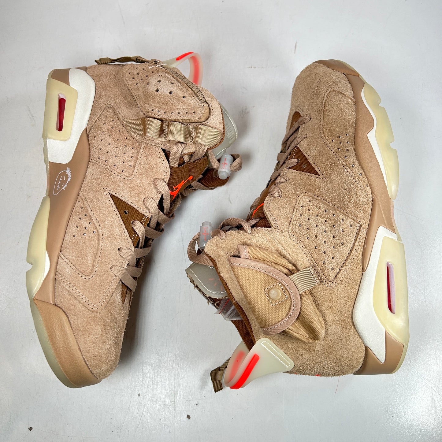 DH0690 200 Jordan 6 Retro Travis Scott British Khaki [CONDITIONAL] - 10 M