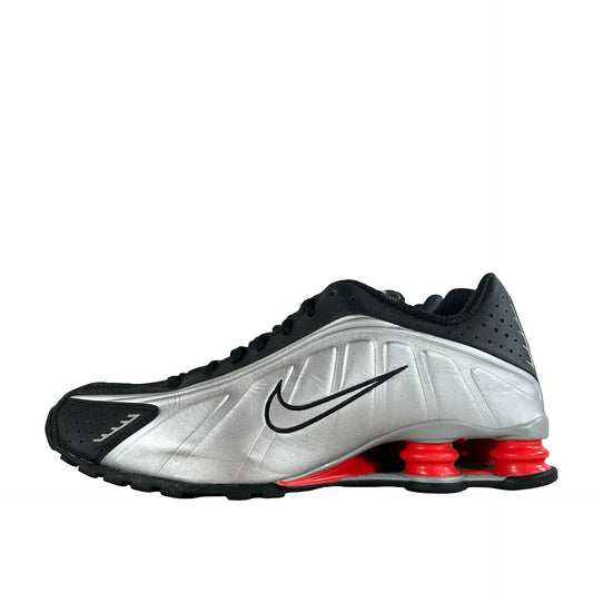 HQ1988 002 Nike Shox R4 Black Metallic Silver (2025) [USED] - 10 M (Used) (No Box)